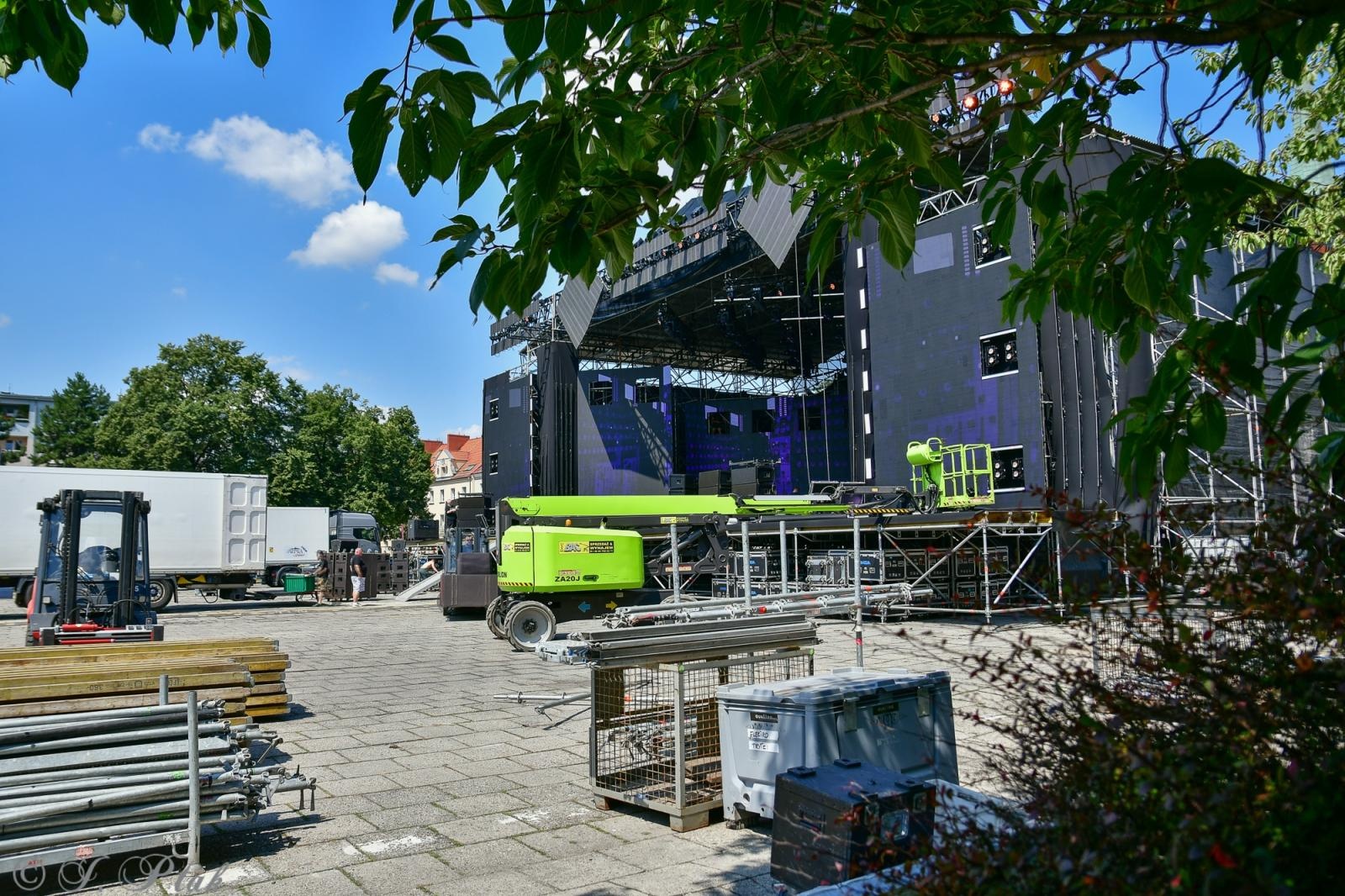 Zdjęcie w galerii na portalu naszraciborz.pl: Takiej sceny w Raciborzu dawno nie było [FOTO i WIDEO] wiadomości z regionu