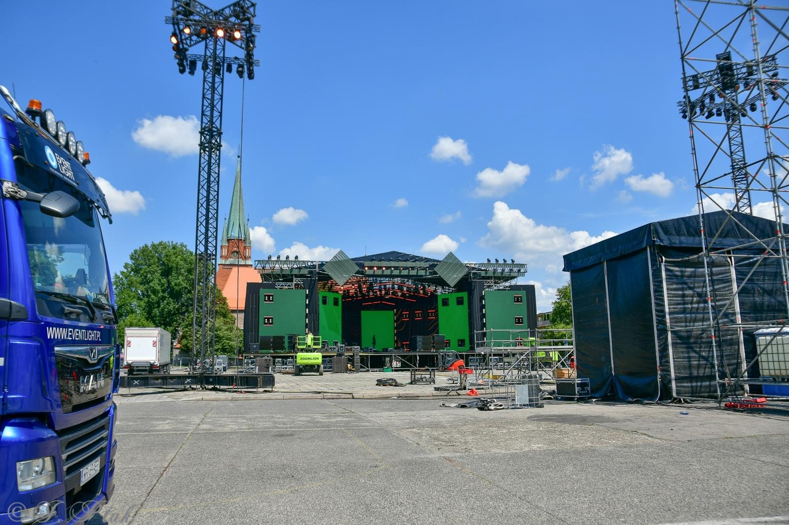 Zdjęcie w galerii na portalu naszraciborz.pl: Takiej sceny w Raciborzu dawno nie było [FOTO i WIDEO] wiadomości z regionu