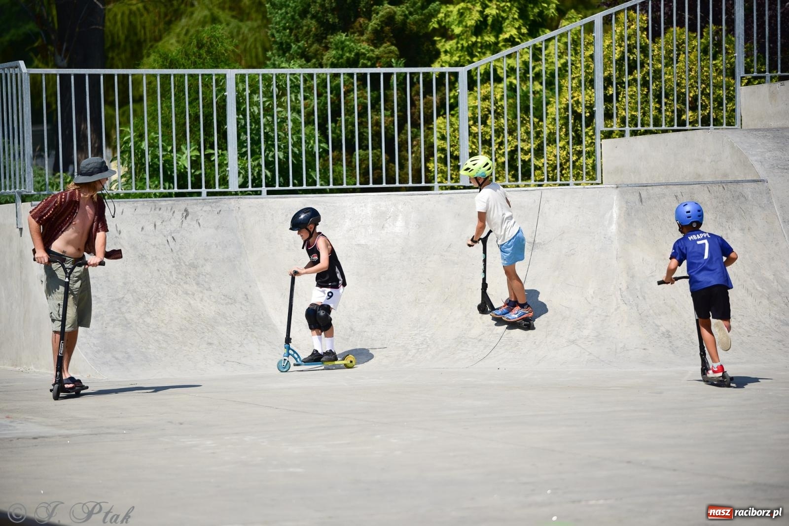 Zdjęcie w galerii na portalu naszraciborz.pl: Wakacyjne warsztaty Extreme City - odsłona 2 wiadomości z regionu