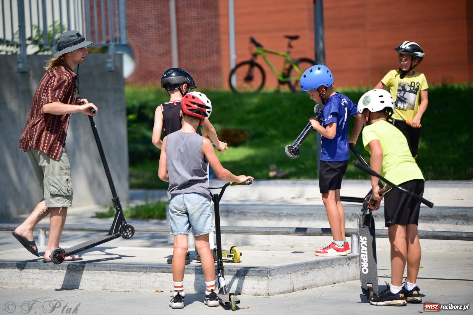 Zdjęcie w galerii na portalu naszraciborz.pl: Wakacyjne warsztaty Extreme City - odsłona 2 wiadomości z regionu