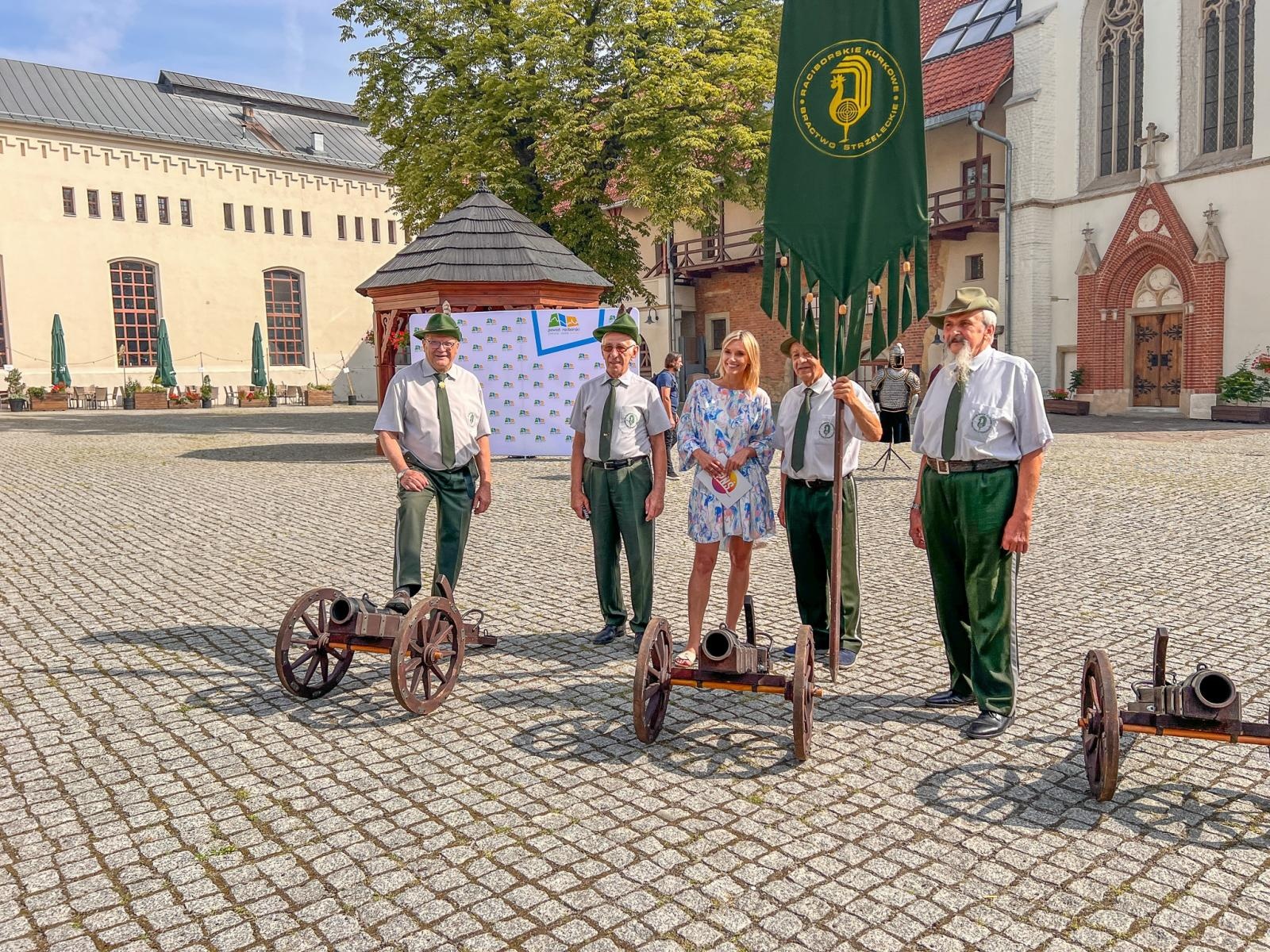 Zdjęcie w galerii na portalu naszraciborz.pl: Pytanie na Śniadanie TVP zawitało do Raciborza wiadomości z regionu