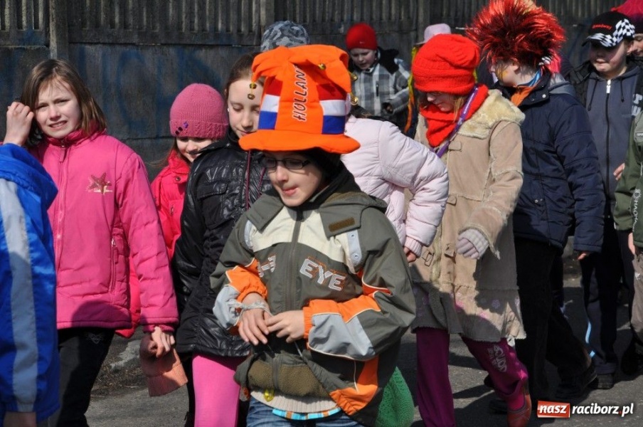 Zdjęcie w galerii na portalu naszraciborz.pl: Nie topią marzanny, spalają bałwana wiadomości z regionu