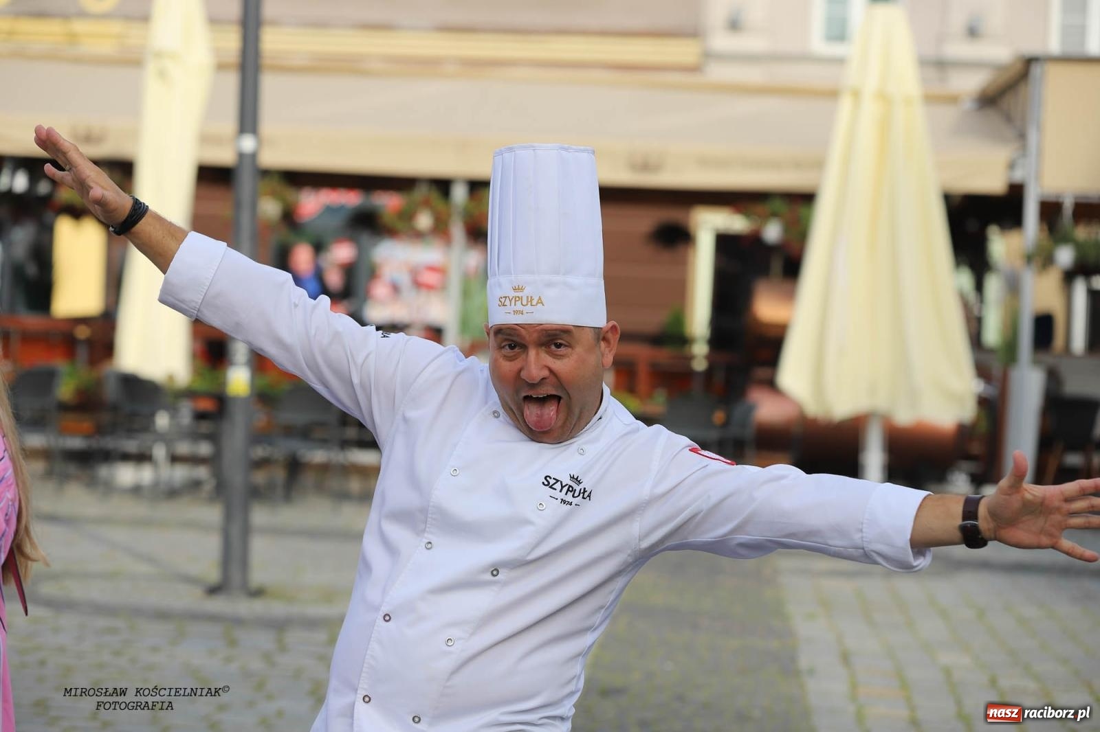 Zdjęcie w galerii na portalu naszraciborz.pl: Pytanie na Śniadanie TVP w Raciborzu. Na Rynku, na zamku, w grodzie i arboretum [FOTO] wiadomości z regionu