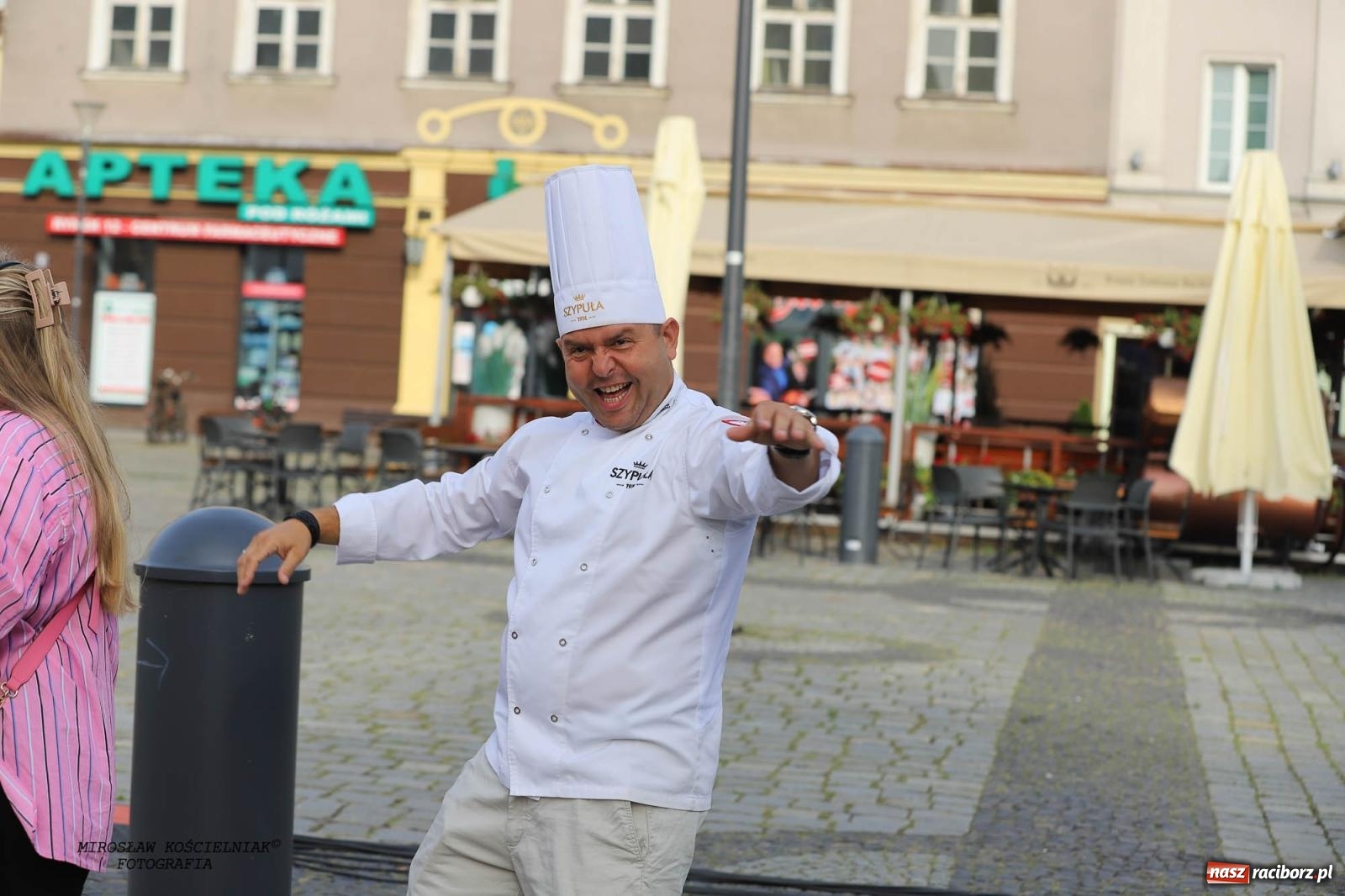 Zdjęcie w galerii na portalu naszraciborz.pl: Pytanie na Śniadanie TVP w Raciborzu. Na Rynku, na zamku, w grodzie i arboretum [FOTO] wiadomości z regionu
