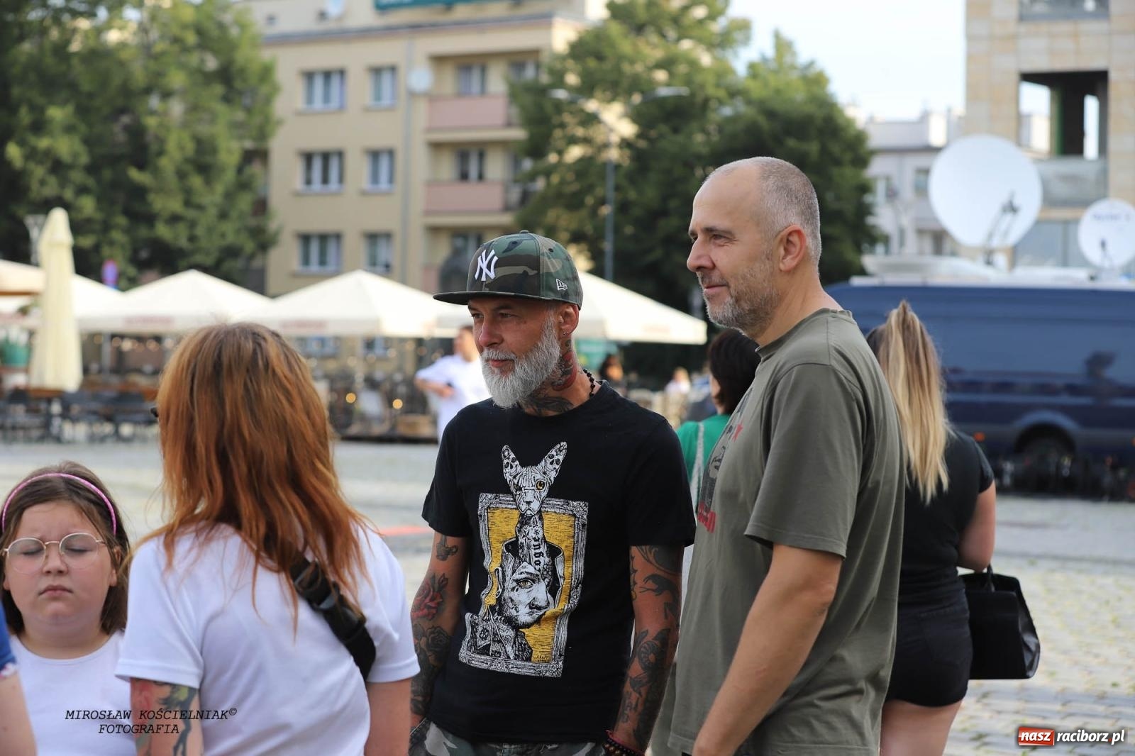 Zdjęcie w galerii na portalu naszraciborz.pl: Pytanie na Śniadanie TVP w Raciborzu. Na Rynku, na zamku, w grodzie i arboretum [FOTO] wiadomości z regionu