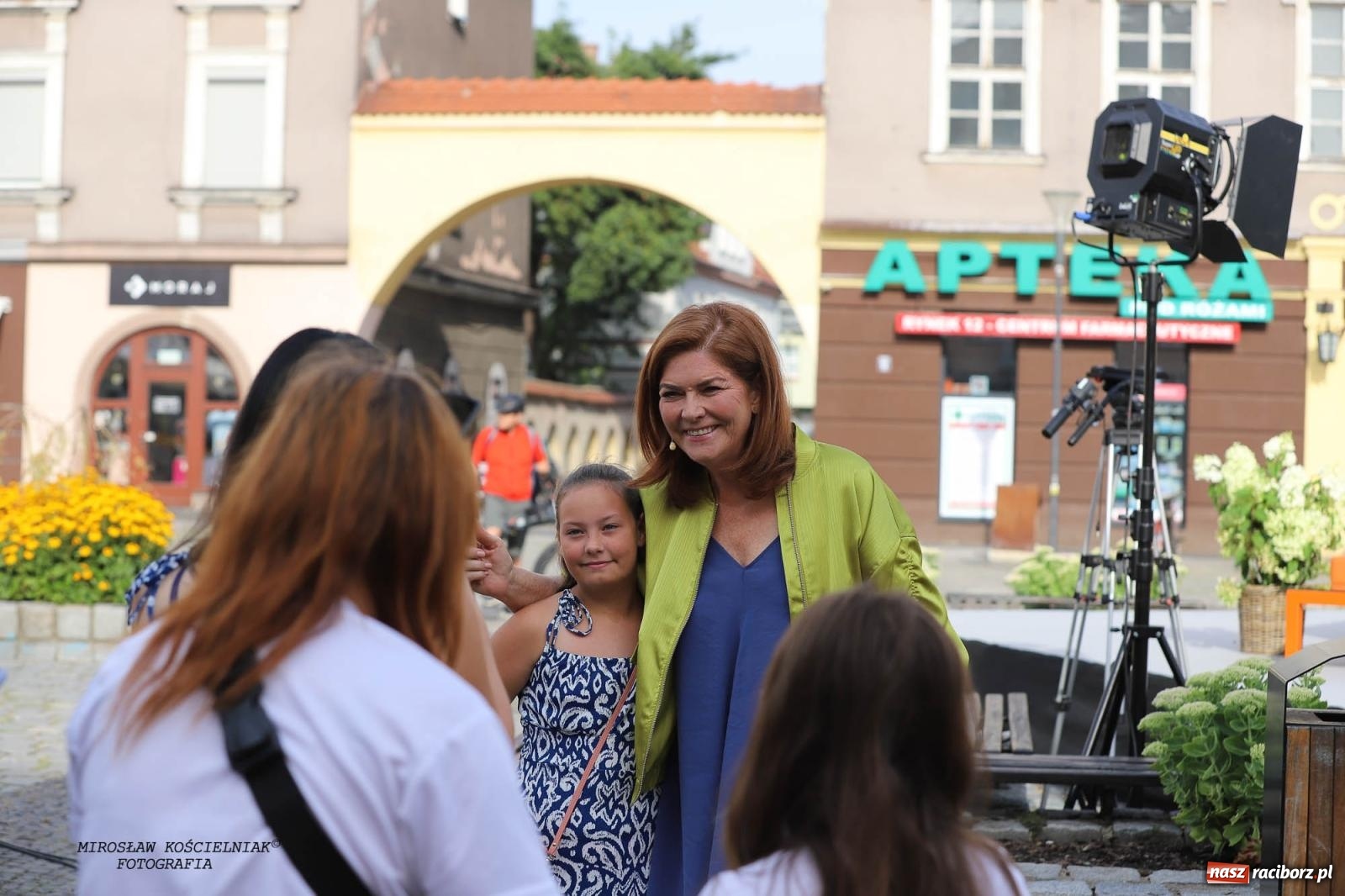 Zdjęcie w galerii na portalu naszraciborz.pl: Pytanie na Śniadanie TVP w Raciborzu. Na Rynku, na zamku, w grodzie i arboretum [FOTO] wiadomości z regionu