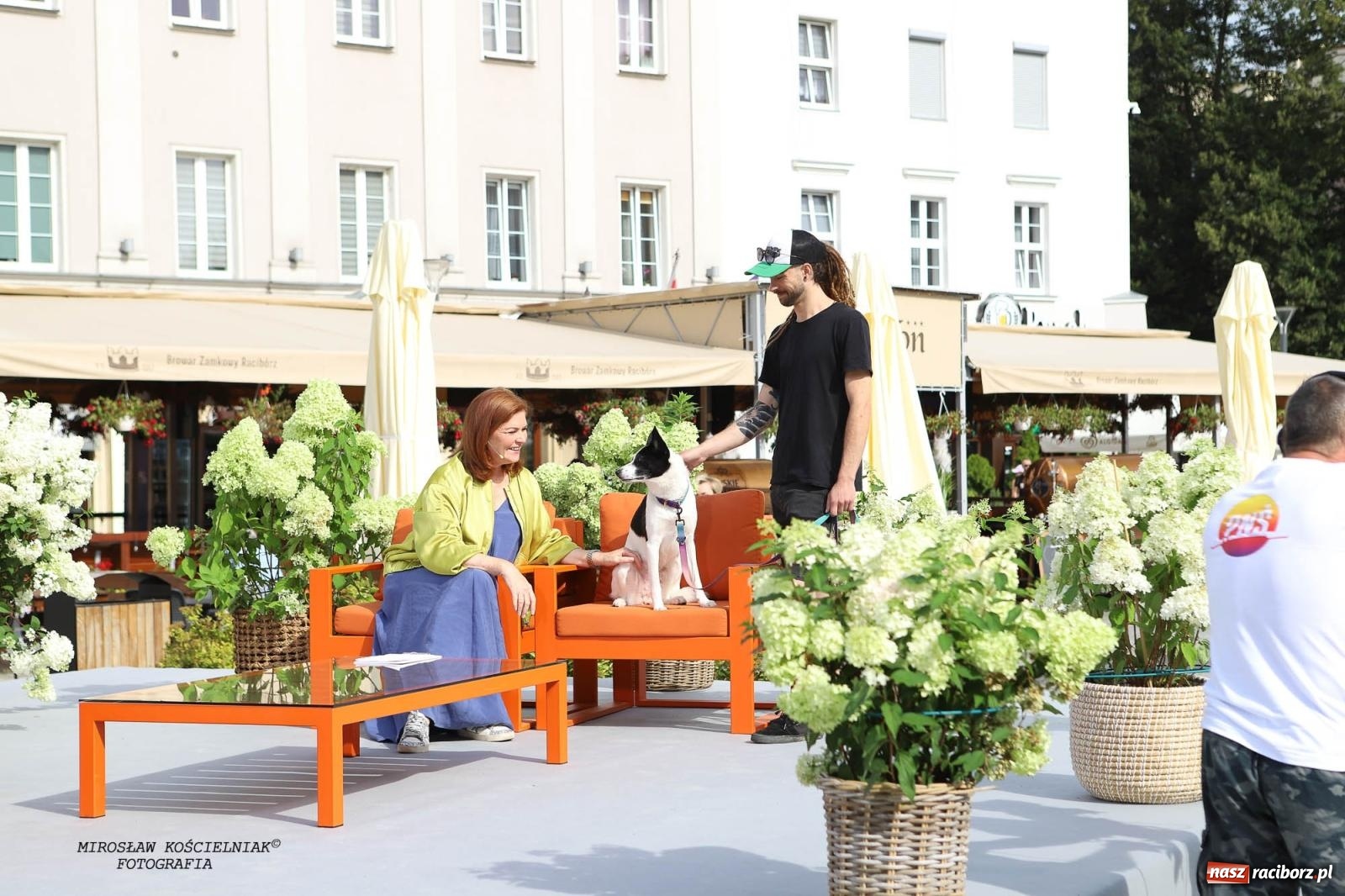Zdjęcie w galerii na portalu naszraciborz.pl: Pytanie na Śniadanie TVP w Raciborzu. Na Rynku, na zamku, w grodzie i arboretum [FOTO] wiadomości z regionu