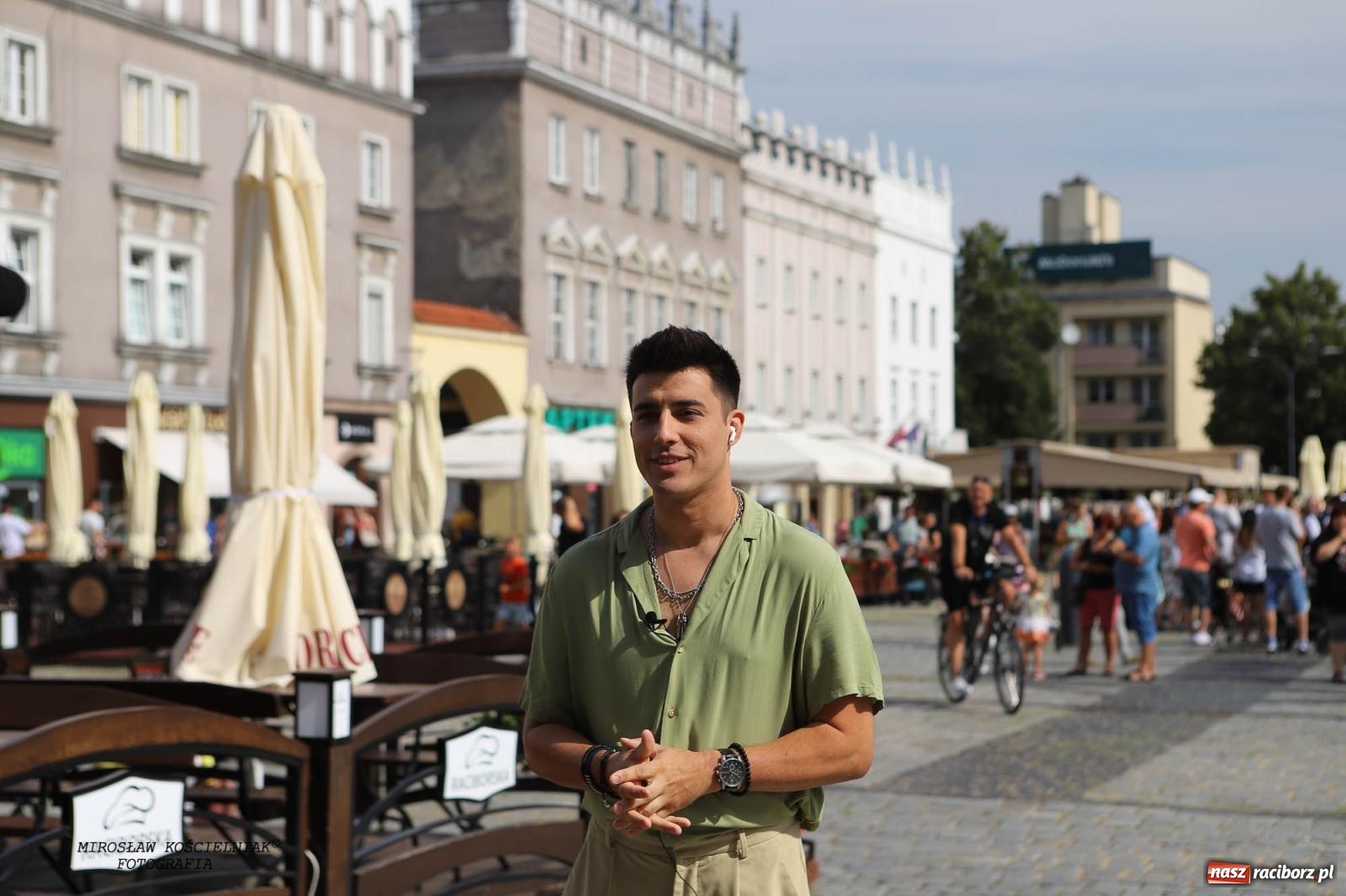 Zdjęcie w galerii na portalu naszraciborz.pl: Pytanie na Śniadanie TVP w Raciborzu. Na Rynku, na zamku, w grodzie i arboretum [FOTO] wiadomości z regionu