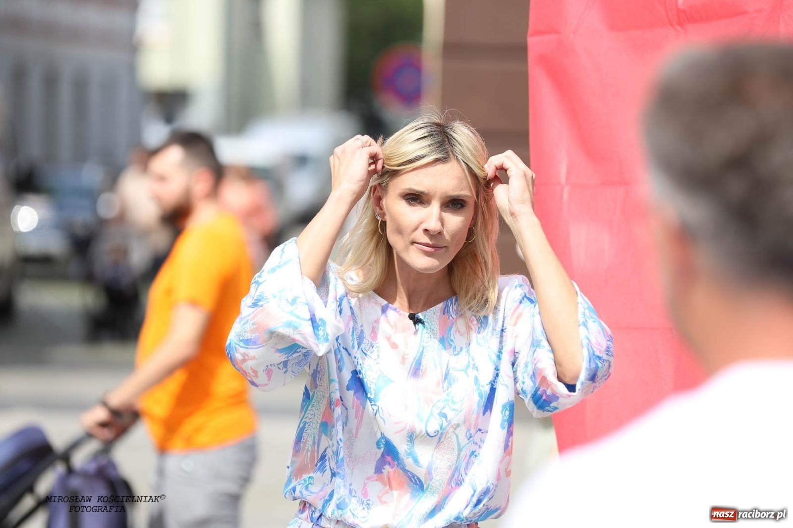 Zdjęcie w galerii na portalu naszraciborz.pl: Pytanie na Śniadanie TVP w Raciborzu. Na Rynku, na zamku, w grodzie i arboretum [FOTO] wiadomości z regionu