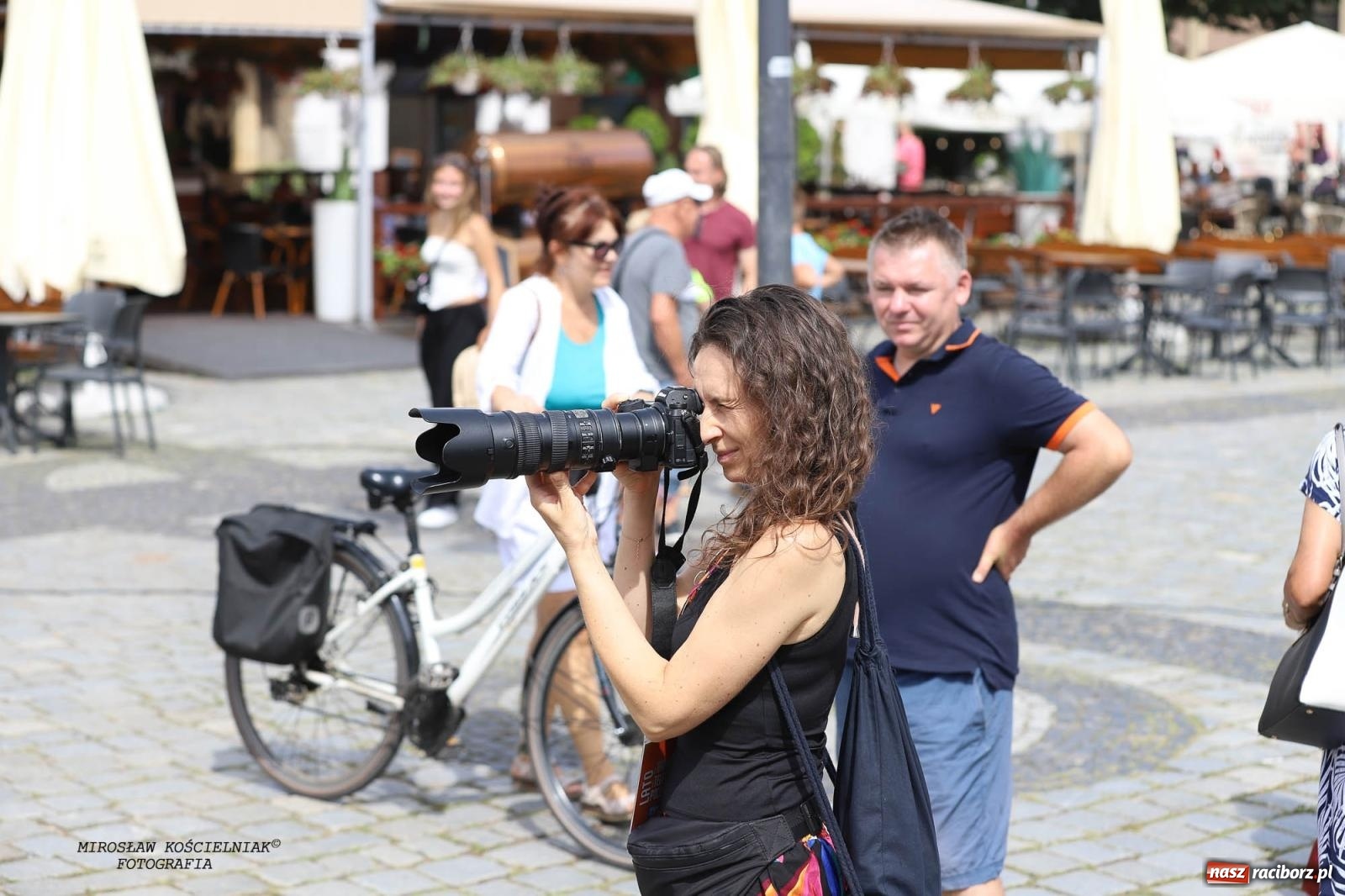 Zdjęcie w galerii na portalu naszraciborz.pl: Pytanie na Śniadanie TVP w Raciborzu. Na Rynku, na zamku, w grodzie i arboretum [FOTO] wiadomości z regionu