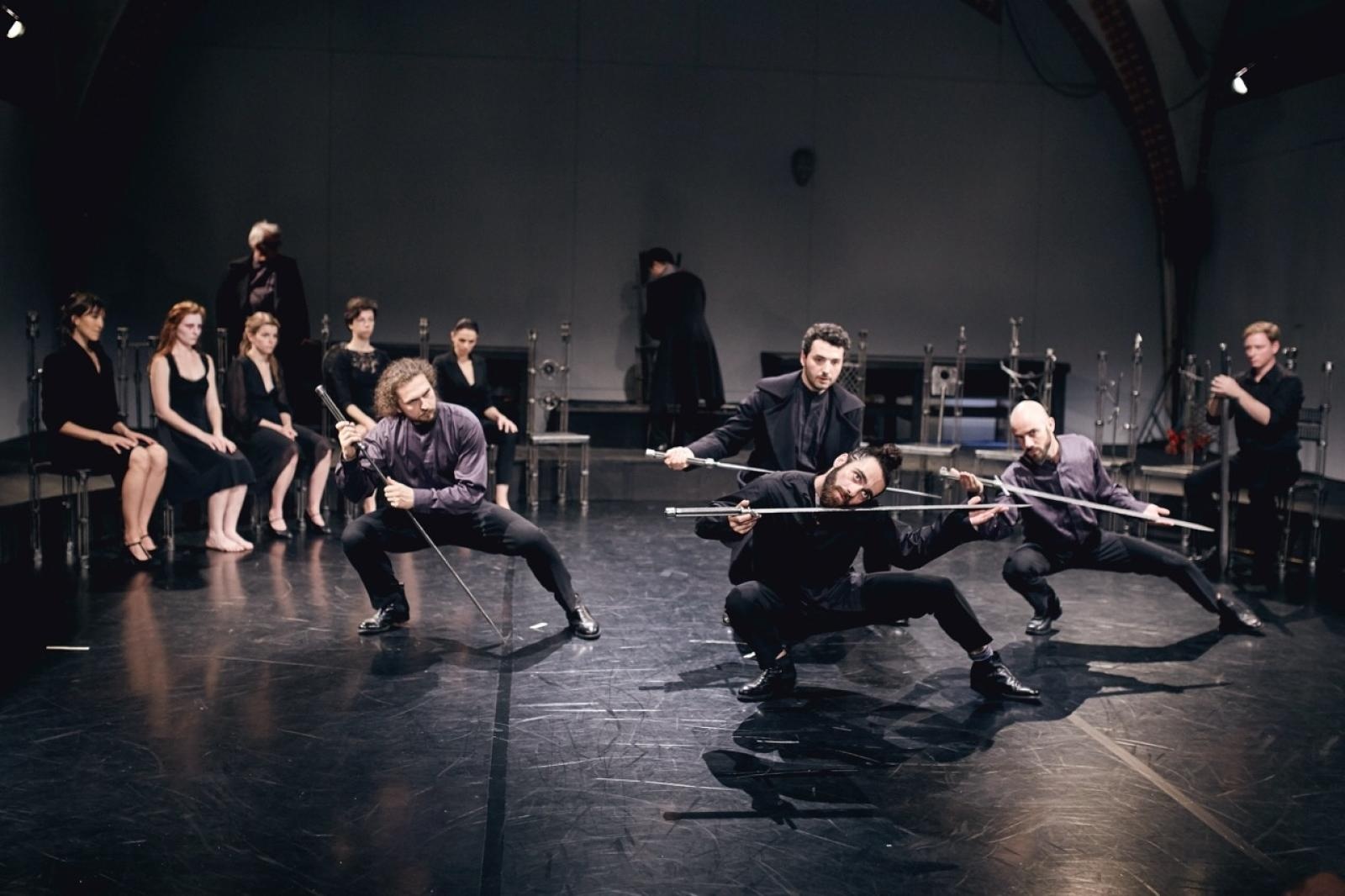 Zdjęcie w galerii na portalu naszraciborz.pl: Program Teatr Polska - Hamlet - Komentarz - Teatr Pieśń Kozła wiadomości z regionu