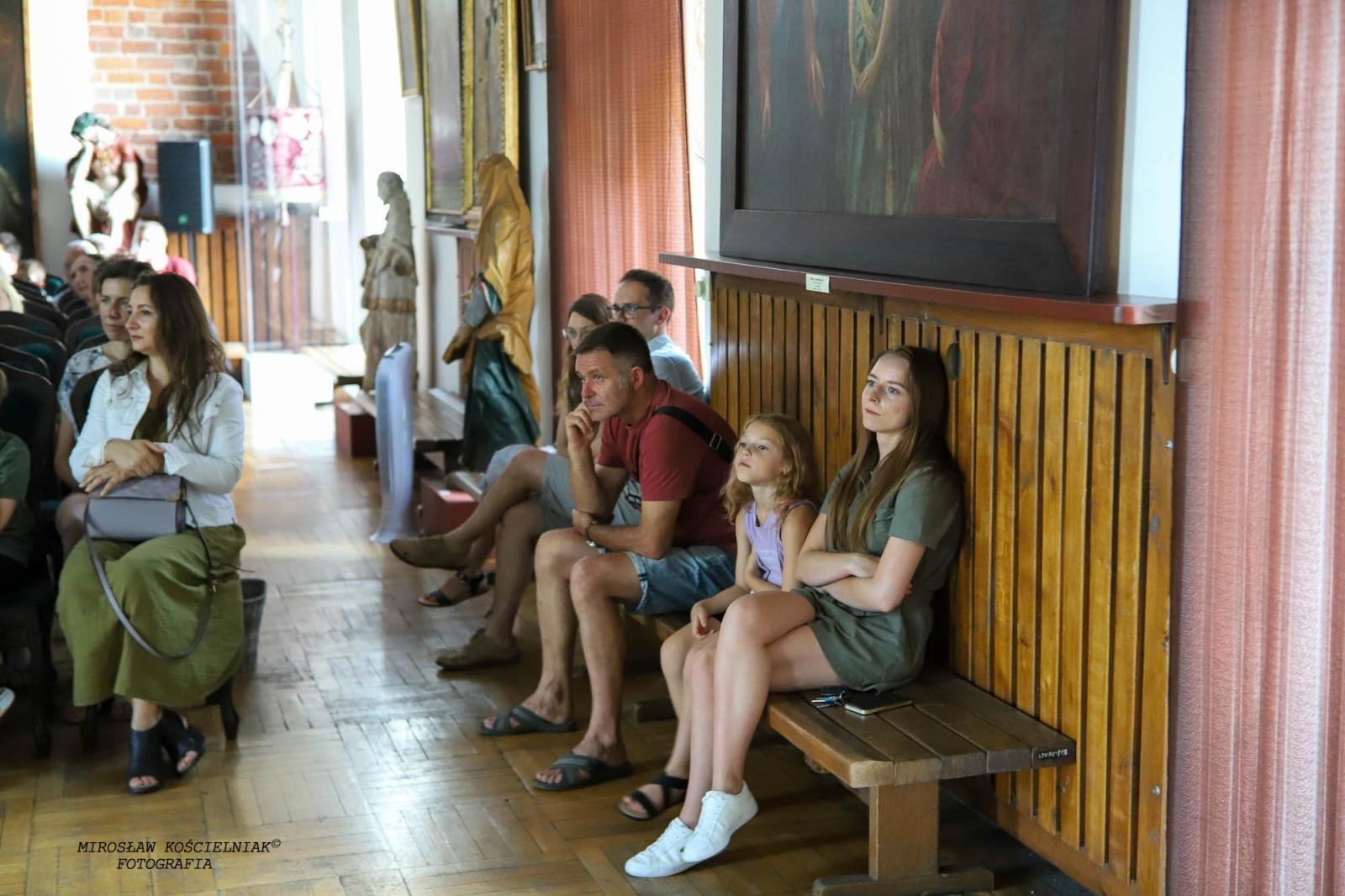 Zdjęcie w galerii na portalu naszraciborz.pl: Reksio, Bolek i Lolek zagościli w raciborskim Muzeum wiadomości z regionu