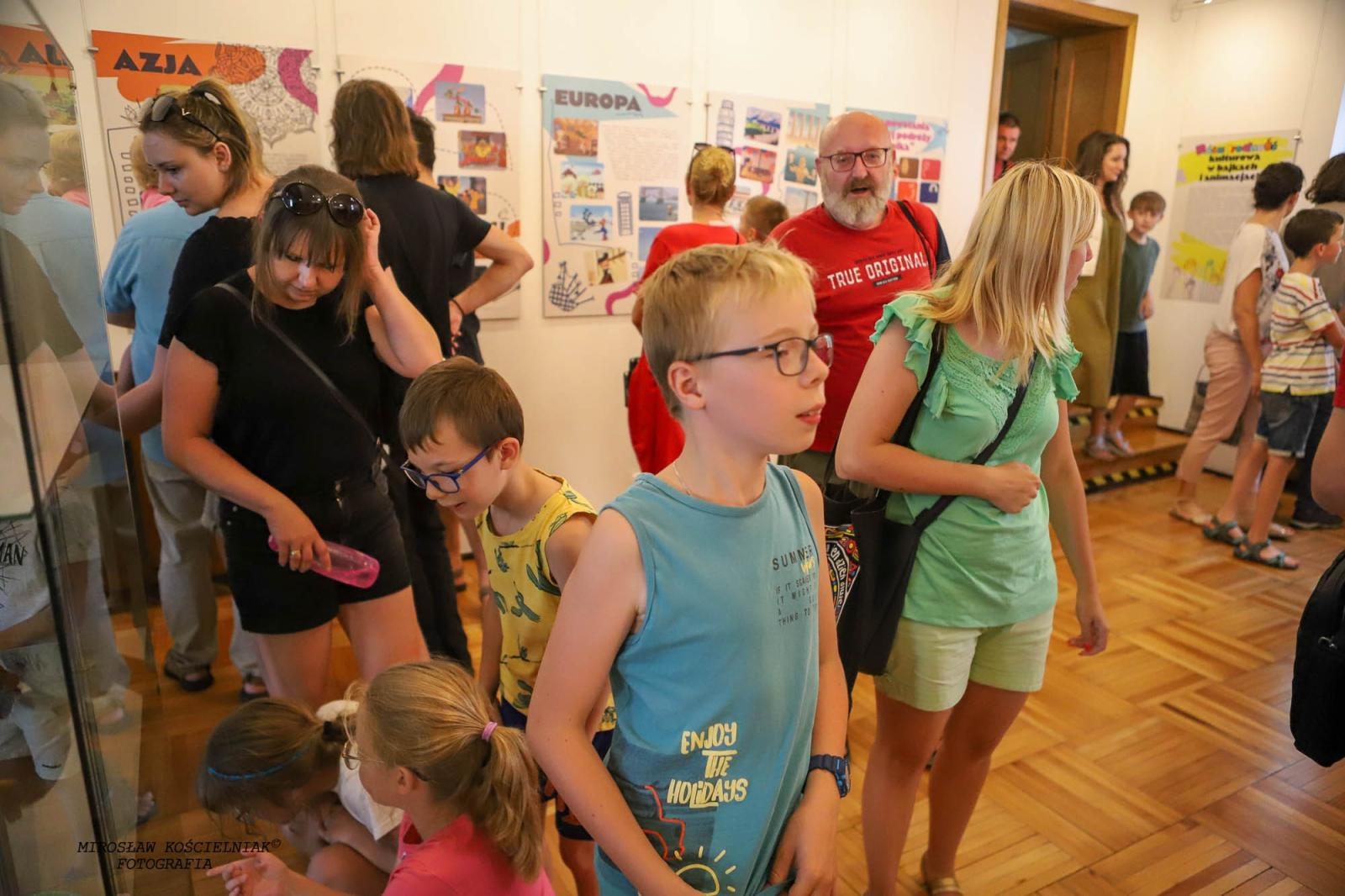 Zdjęcie w galerii na portalu naszraciborz.pl: Reksio, Bolek i Lolek zagościli w raciborskim Muzeum wiadomości z regionu