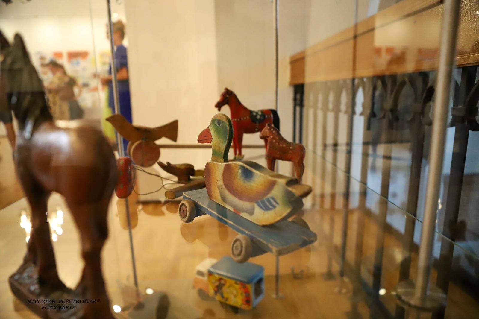 Zdjęcie w galerii na portalu naszraciborz.pl: Reksio, Bolek i Lolek zagościli w raciborskim Muzeum wiadomości z regionu