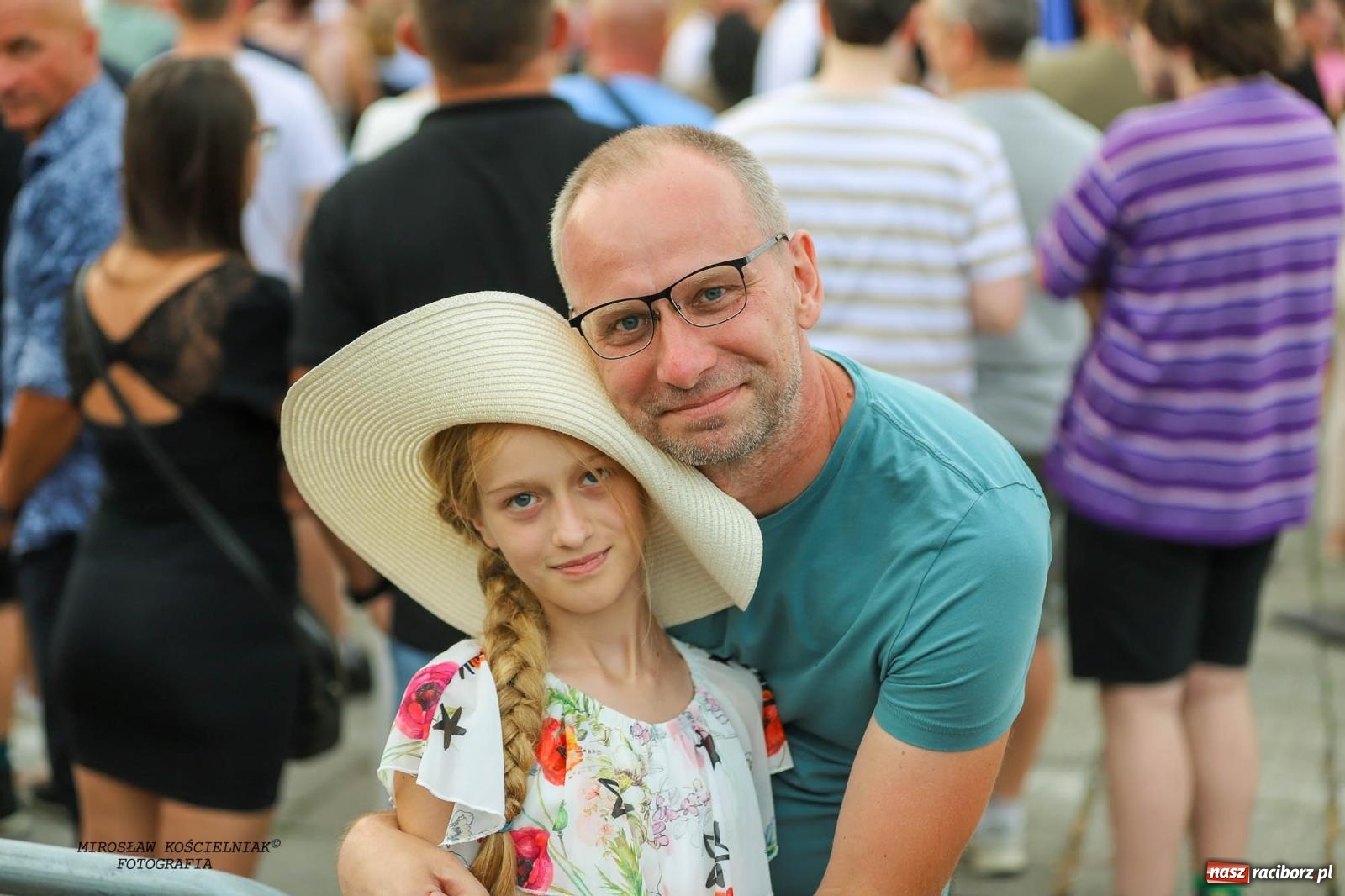 Zdjęcie w galerii na portalu naszraciborz.pl: Tysiące widzów na koncercie TVP i Polskiego Radia [FOTO] wiadomości z regionu