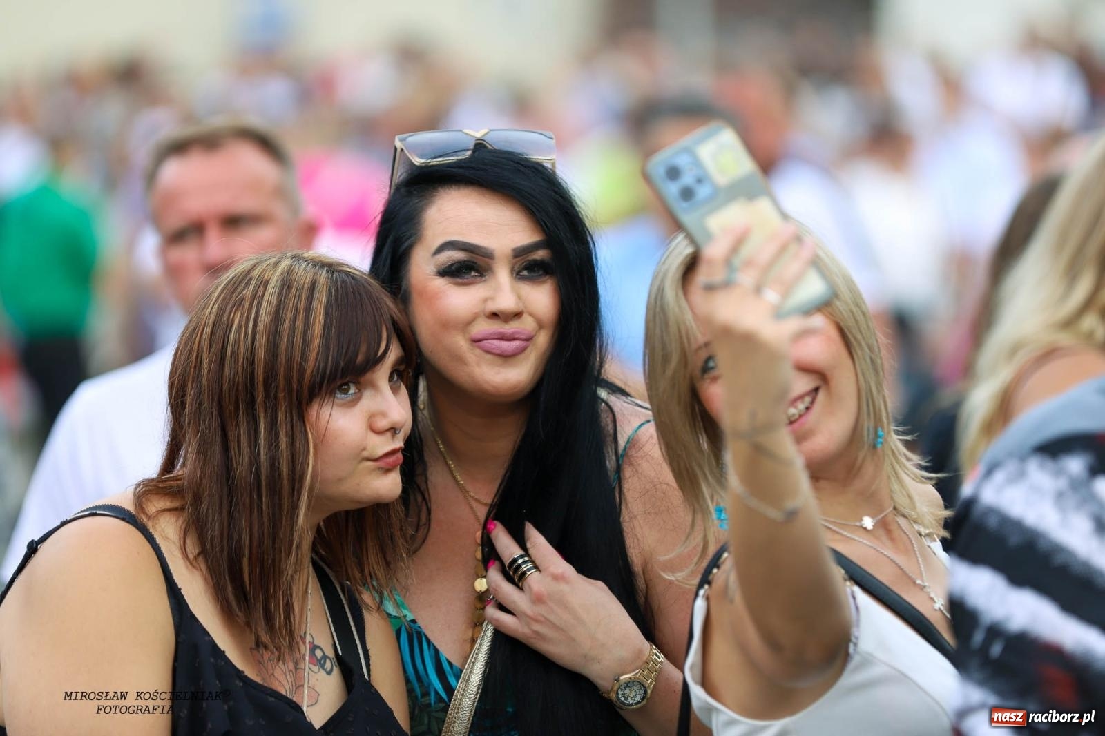 Zdjęcie w galerii na portalu naszraciborz.pl: Tysiące widzów na koncercie TVP i Polskiego Radia [FOTO] wiadomości z regionu