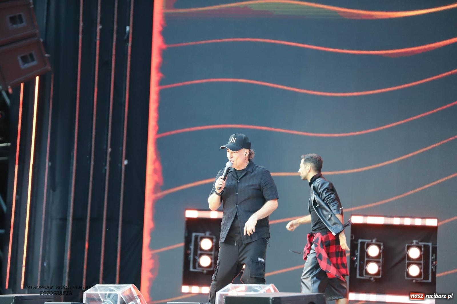 Zdjęcie w galerii na portalu naszraciborz.pl: Tysiące widzów na koncercie TVP i Polskiego Radia [FOTO] wiadomości z regionu