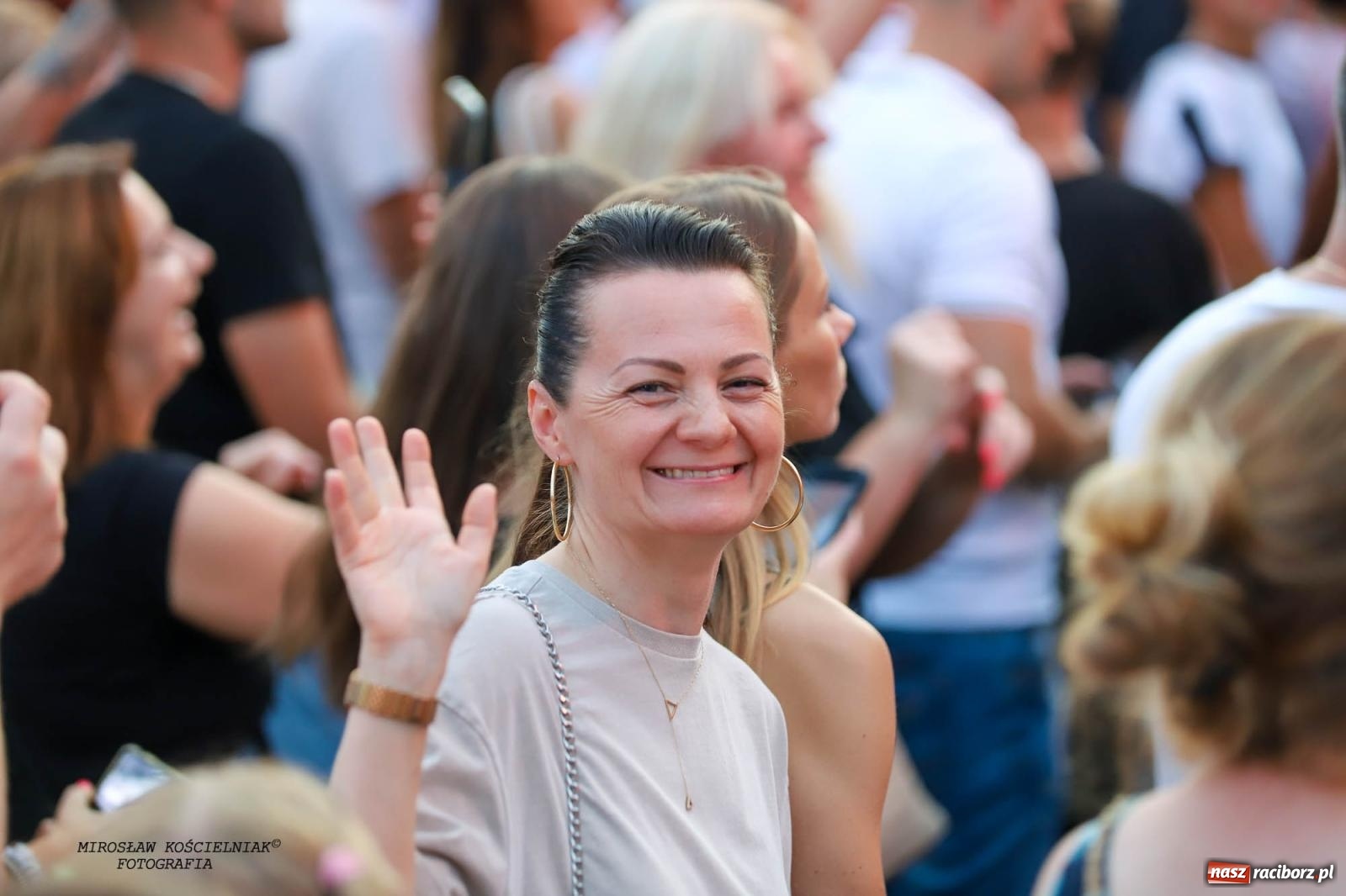 Zdjęcie w galerii na portalu naszraciborz.pl: Tysiące widzów na koncercie TVP i Polskiego Radia [FOTO] wiadomości z regionu