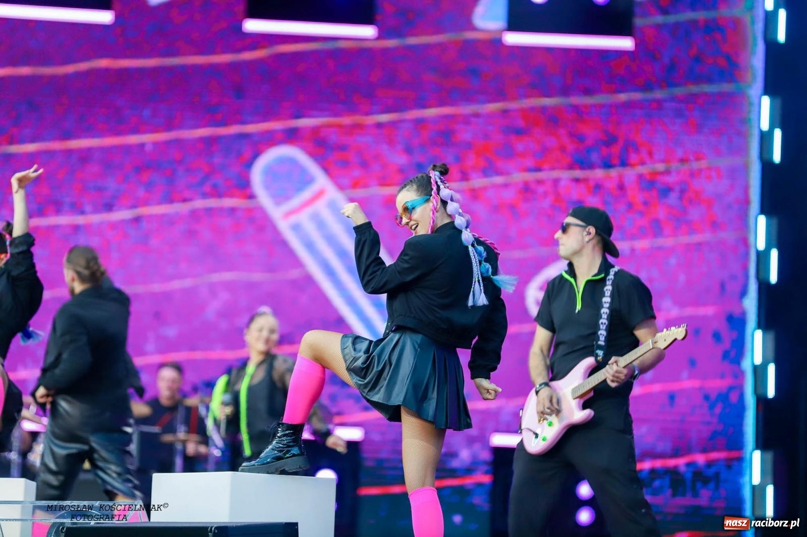 Zdjęcie w galerii na portalu naszraciborz.pl: Tysiące widzów na koncercie TVP i Polskiego Radia [FOTO] wiadomości z regionu