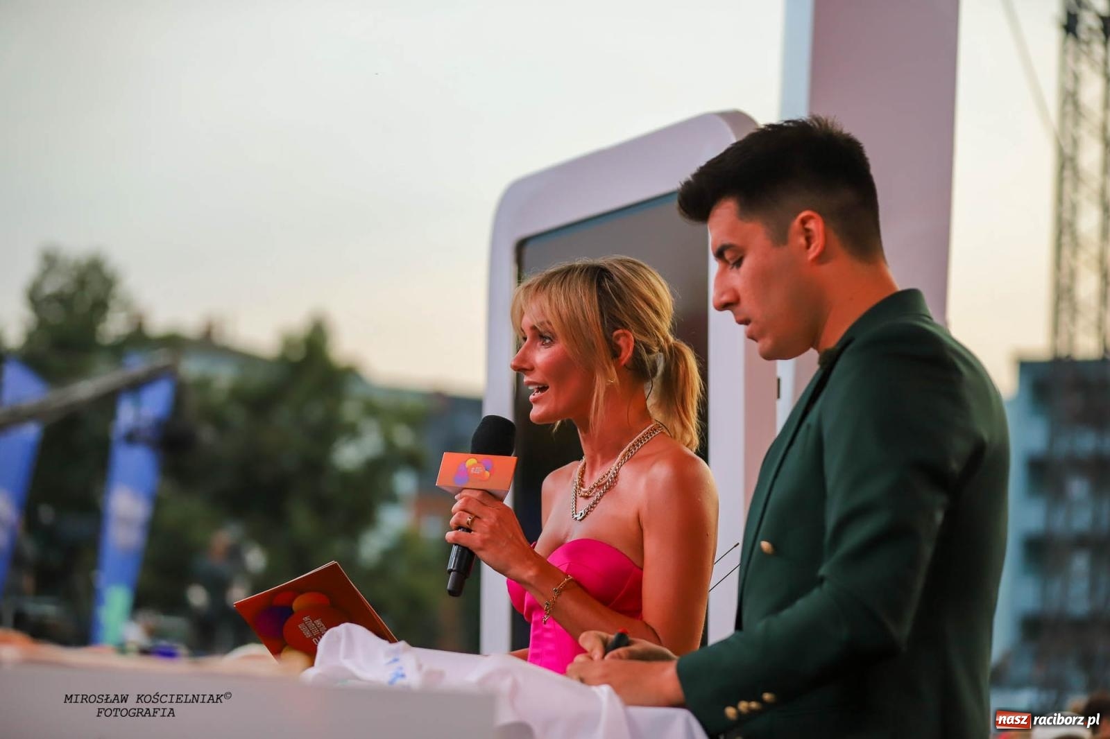 Zdjęcie w galerii na portalu naszraciborz.pl: Tysiące widzów na koncercie TVP i Polskiego Radia [FOTO] wiadomości z regionu