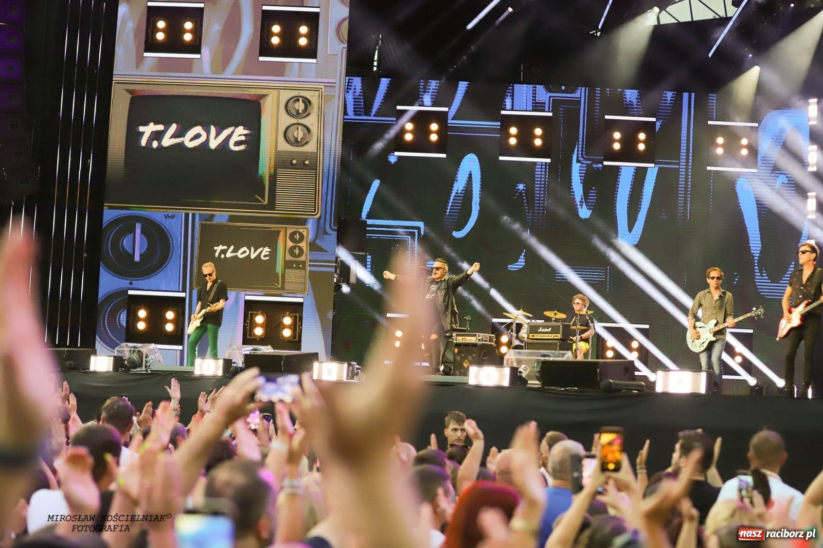 Zdjęcie w galerii na portalu naszraciborz.pl: Tysiące widzów na koncercie TVP i Polskiego Radia [FOTO] wiadomości z regionu