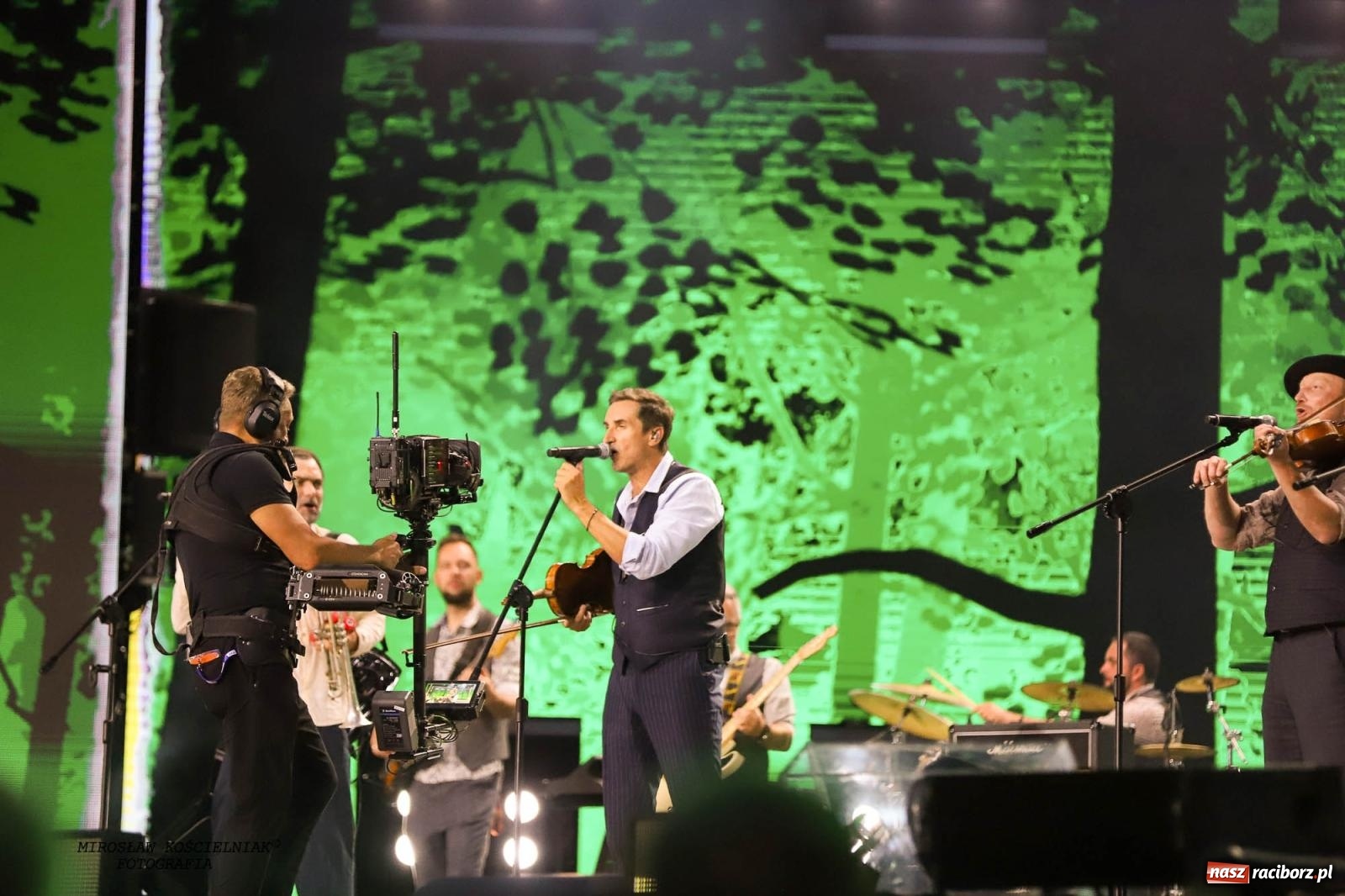 Zdjęcie w galerii na portalu naszraciborz.pl: Tysiące widzów na koncercie TVP i Polskiego Radia [FOTO] wiadomości z regionu