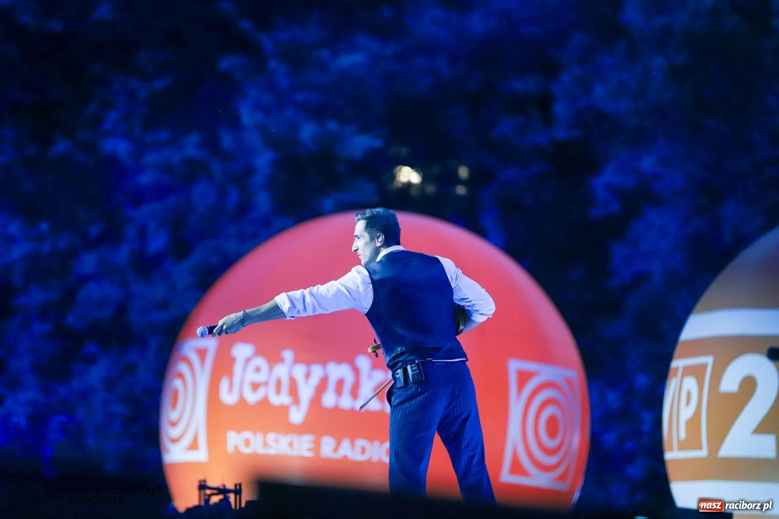 Zdjęcie w galerii na portalu naszraciborz.pl: Tysiące widzów na koncercie TVP i Polskiego Radia [FOTO] wiadomości z regionu