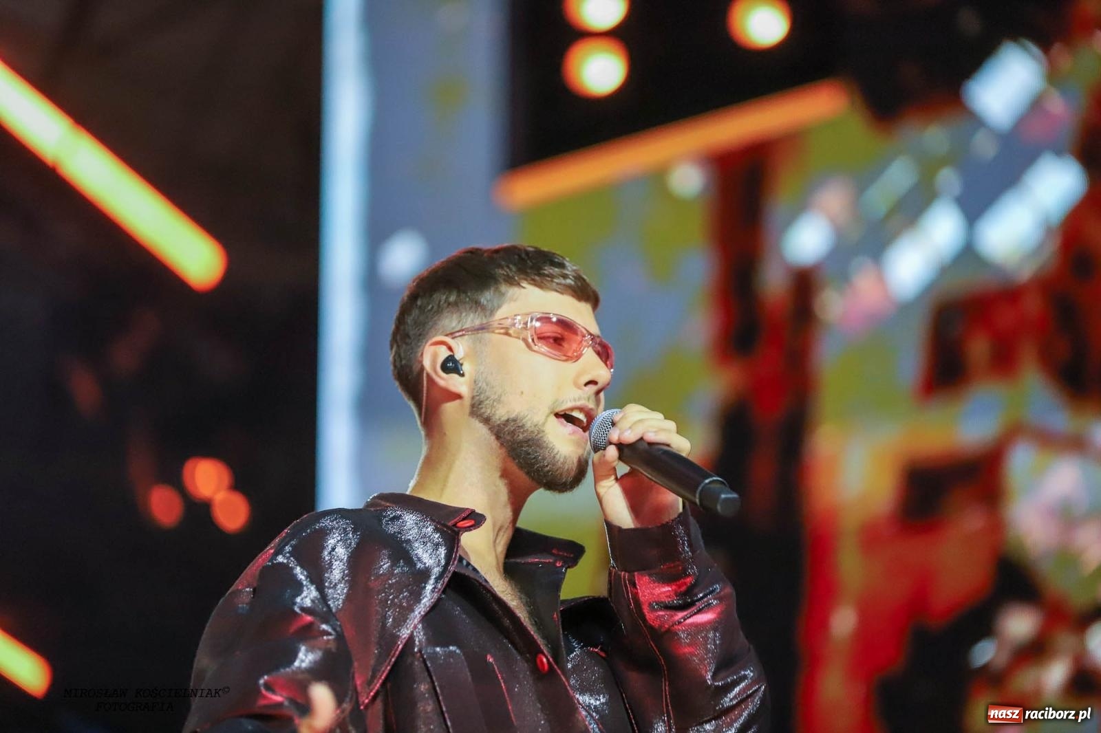 Zdjęcie w galerii na portalu naszraciborz.pl: Tysiące widzów na koncercie TVP i Polskiego Radia [FOTO] wiadomości z regionu