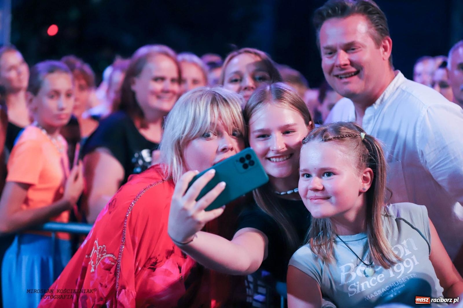 Zdjęcie w galerii na portalu naszraciborz.pl: Tysiące widzów na koncercie TVP i Polskiego Radia [FOTO] wiadomości z regionu