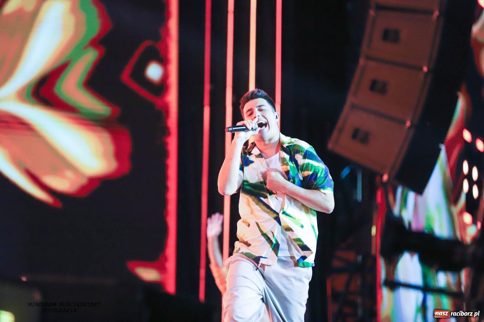 Zdjęcie w galerii na portalu naszraciborz.pl: Tysiące widzów na koncercie TVP i Polskiego Radia [FOTO] wiadomości z regionu