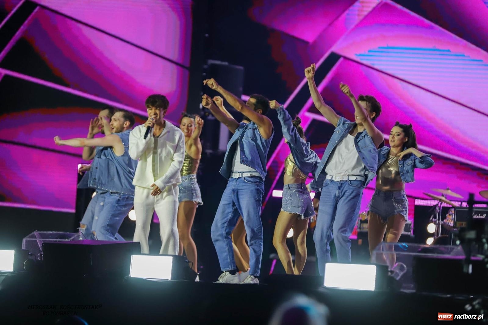 Zdjęcie w galerii na portalu naszraciborz.pl: Tysiące widzów na koncercie TVP i Polskiego Radia [FOTO] wiadomości z regionu