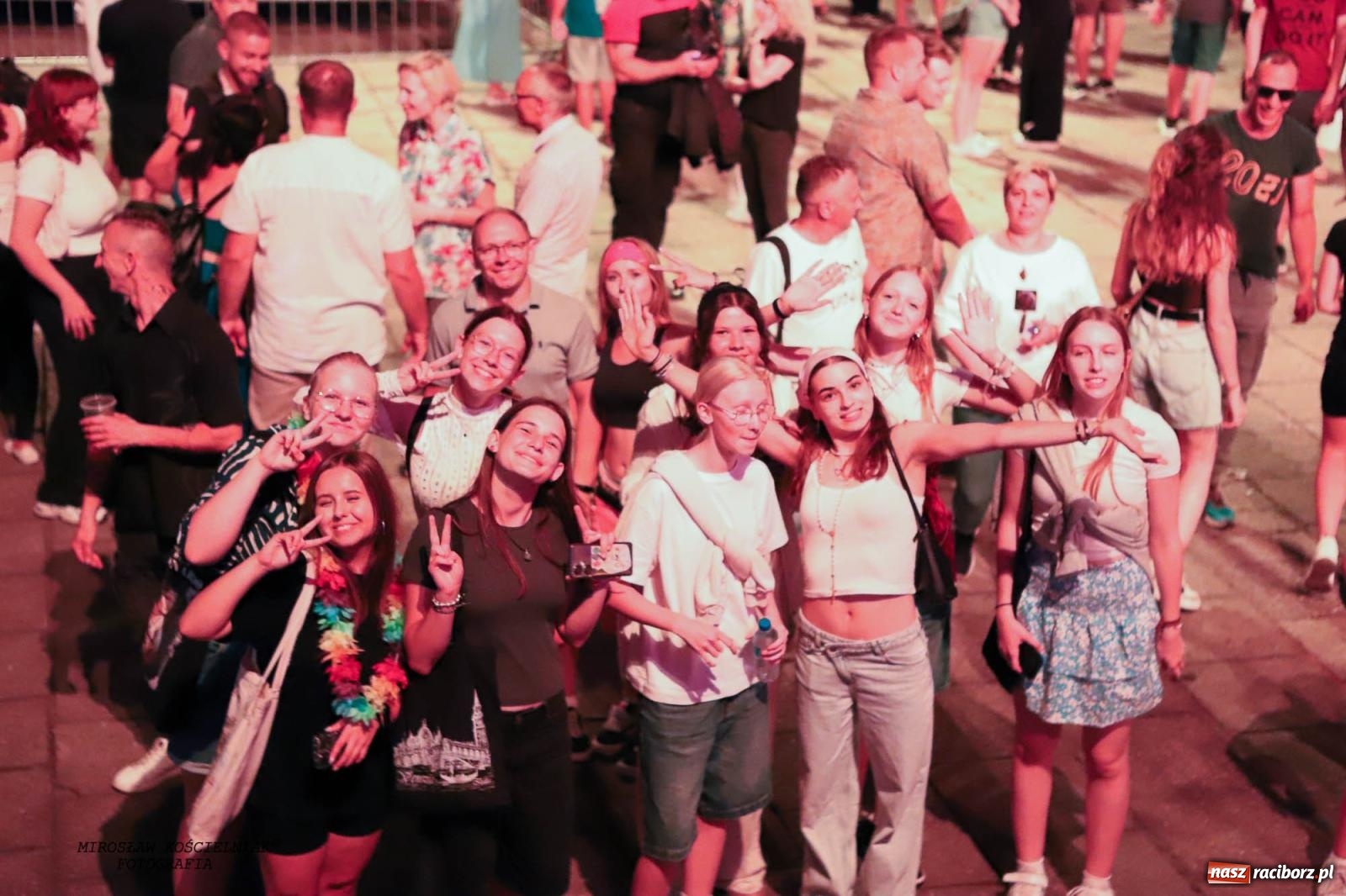 Zdjęcie w galerii na portalu naszraciborz.pl: Tysiące widzów na koncercie TVP i Polskiego Radia [FOTO] wiadomości z regionu