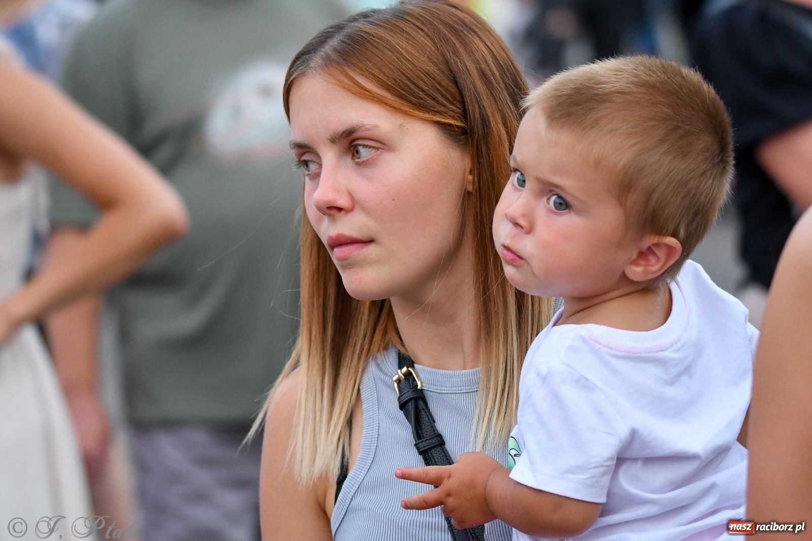 Zdjęcie w galerii na portalu naszraciborz.pl: Wielkie show Telewizji Polskiej w Raciborzu. Te gwiazdy rozgrzały publiczność wiadomości z regionu