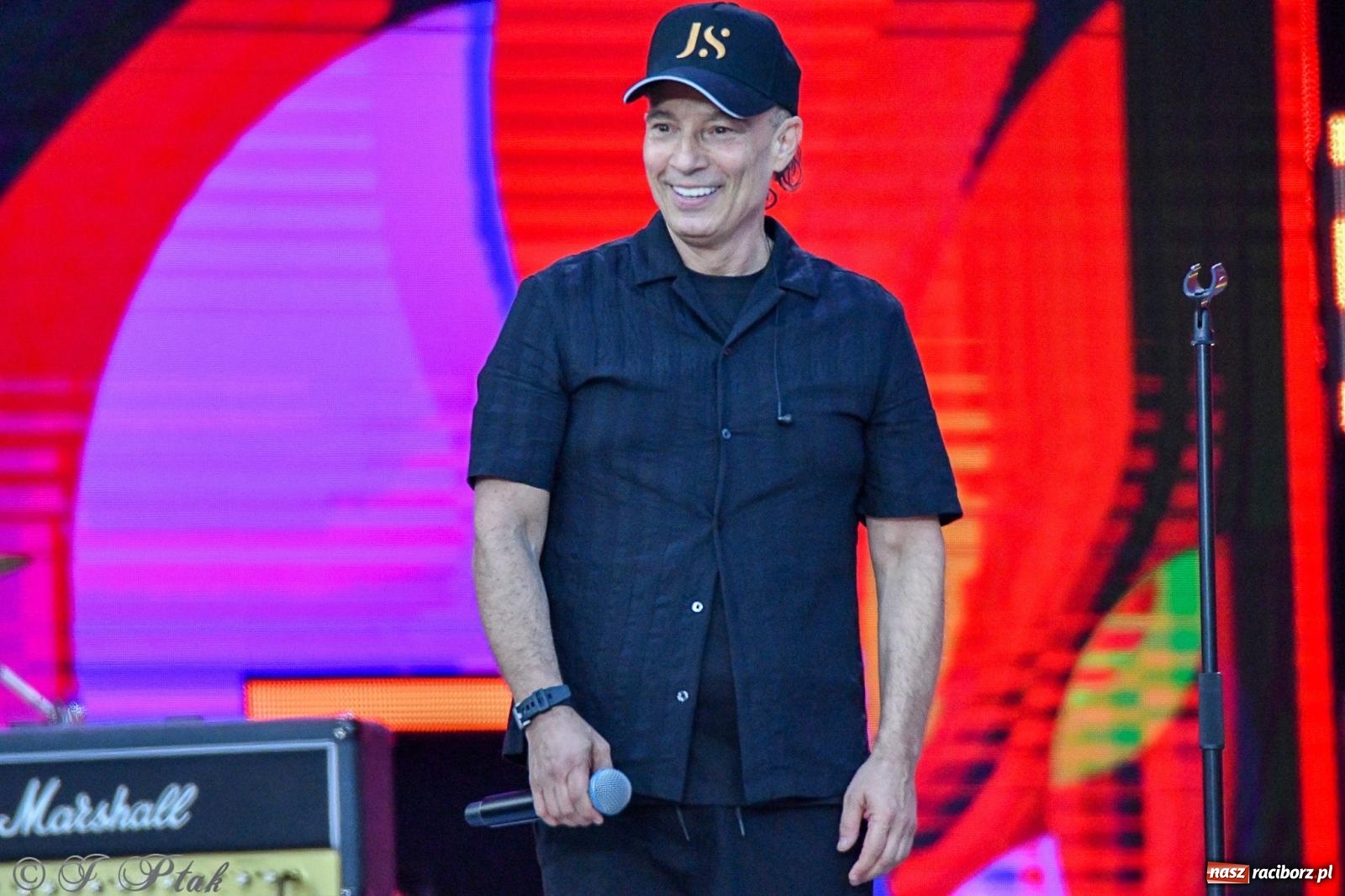 Zdjęcie w galerii na portalu naszraciborz.pl: Wielkie show Telewizji Polskiej w Raciborzu. Te gwiazdy rozgrzały publiczność wiadomości z regionu