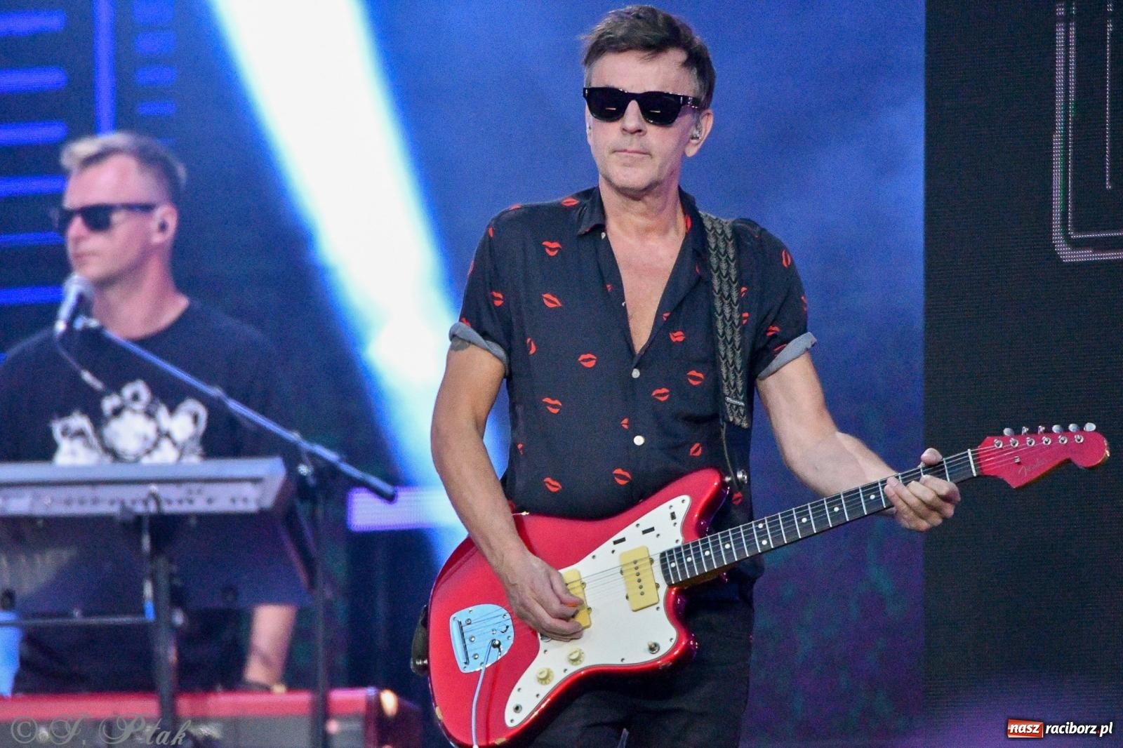 Zdjęcie w galerii na portalu naszraciborz.pl: Wielkie show Telewizji Polskiej w Raciborzu. Te gwiazdy rozgrzały publiczność wiadomości z regionu