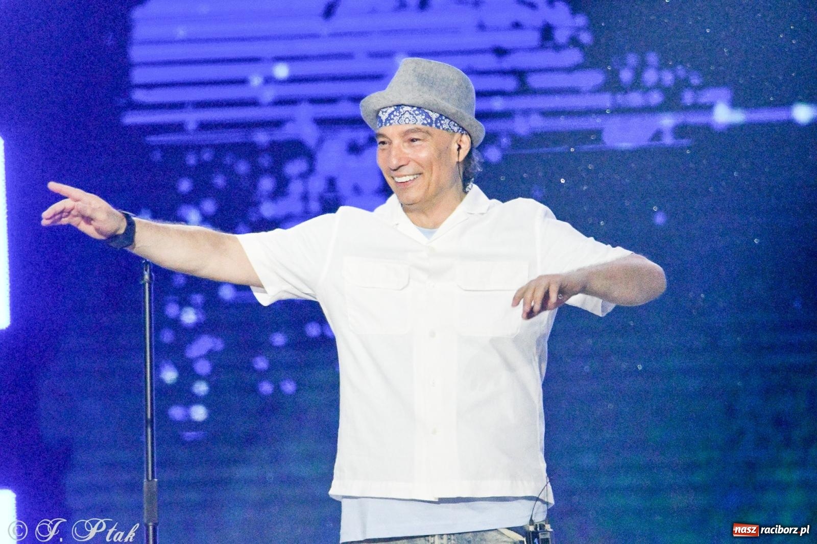 Zdjęcie w galerii na portalu naszraciborz.pl: Wielkie show Telewizji Polskiej w Raciborzu. Te gwiazdy rozgrzały publiczność wiadomości z regionu