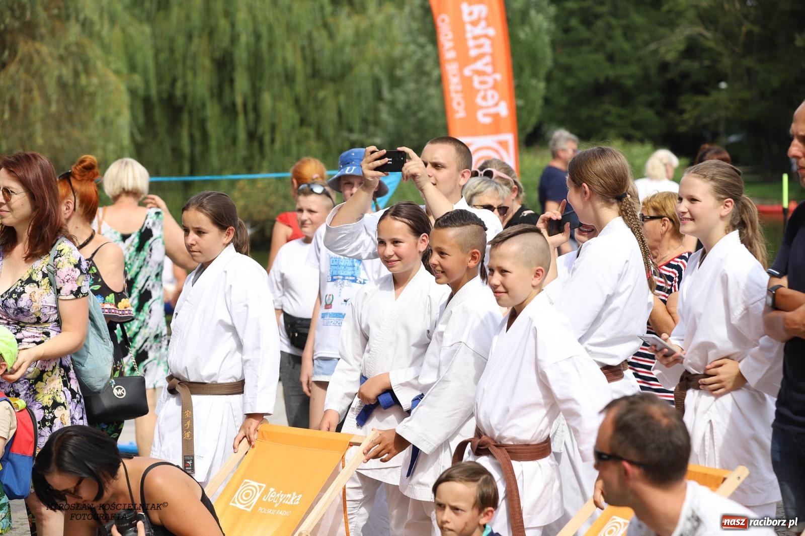 Zdjęcie w galerii na portalu naszraciborz.pl: Piknik Rodzinny Lato z Radiem w Parku im. Miasta Roth [FOTO] wiadomości z regionu