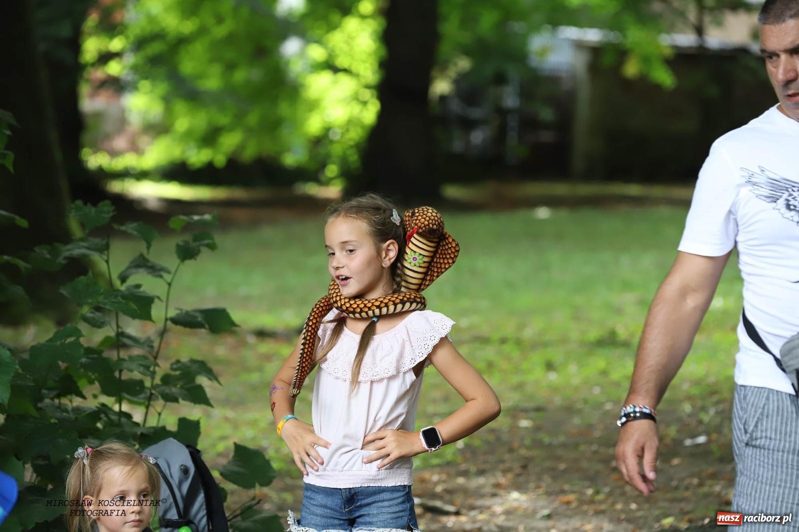 Zdjęcie w galerii na portalu naszraciborz.pl: Piknik Rodzinny Lato z Radiem w Parku im. Miasta Roth [FOTO] wiadomości z regionu