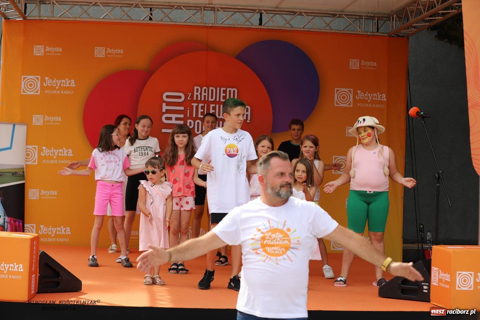 Zdjęcie w galerii na portalu naszraciborz.pl: Piknik Rodzinny Lato z Radiem w Parku im. Miasta Roth [FOTO] wiadomości z regionu