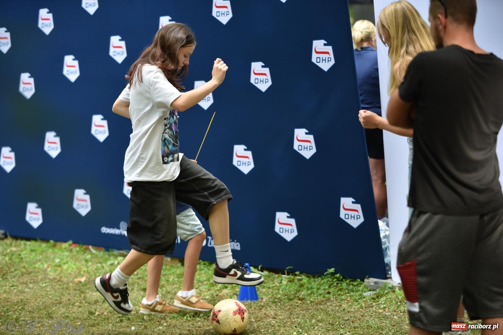 Zdjęcie w galerii na portalu naszraciborz.pl: Piknik Rodzinny Lato z Radiem w Parku im. Miasta Roth [FOTO] wiadomości z regionu