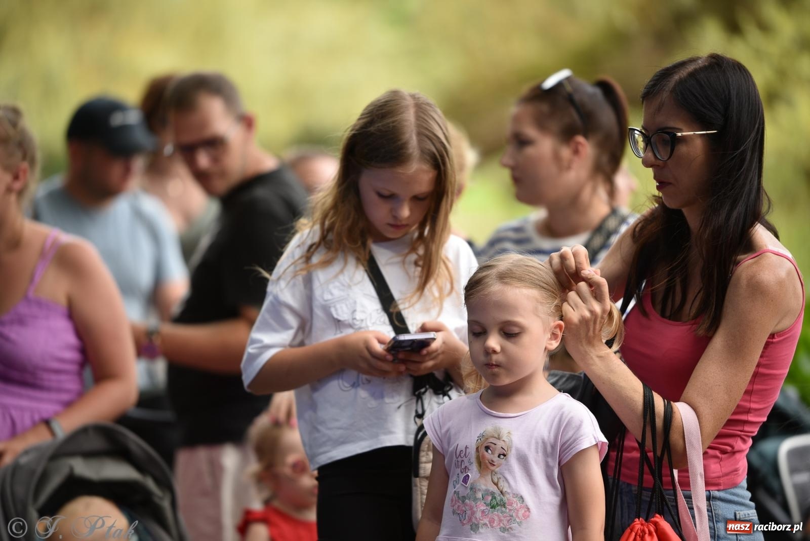 Zdjęcie w galerii na portalu naszraciborz.pl: Piknik Rodzinny Lato z Radiem w Parku im. Miasta Roth [FOTO] wiadomości z regionu
