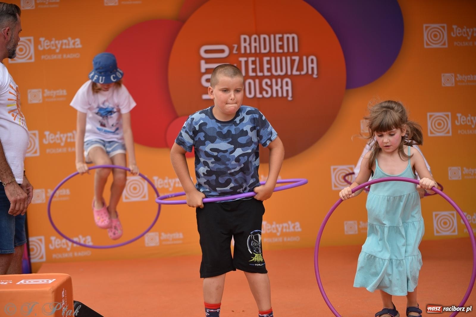 Zdjęcie w galerii na portalu naszraciborz.pl: Piknik Rodzinny Lato z Radiem w Parku im. Miasta Roth [FOTO] wiadomości z regionu