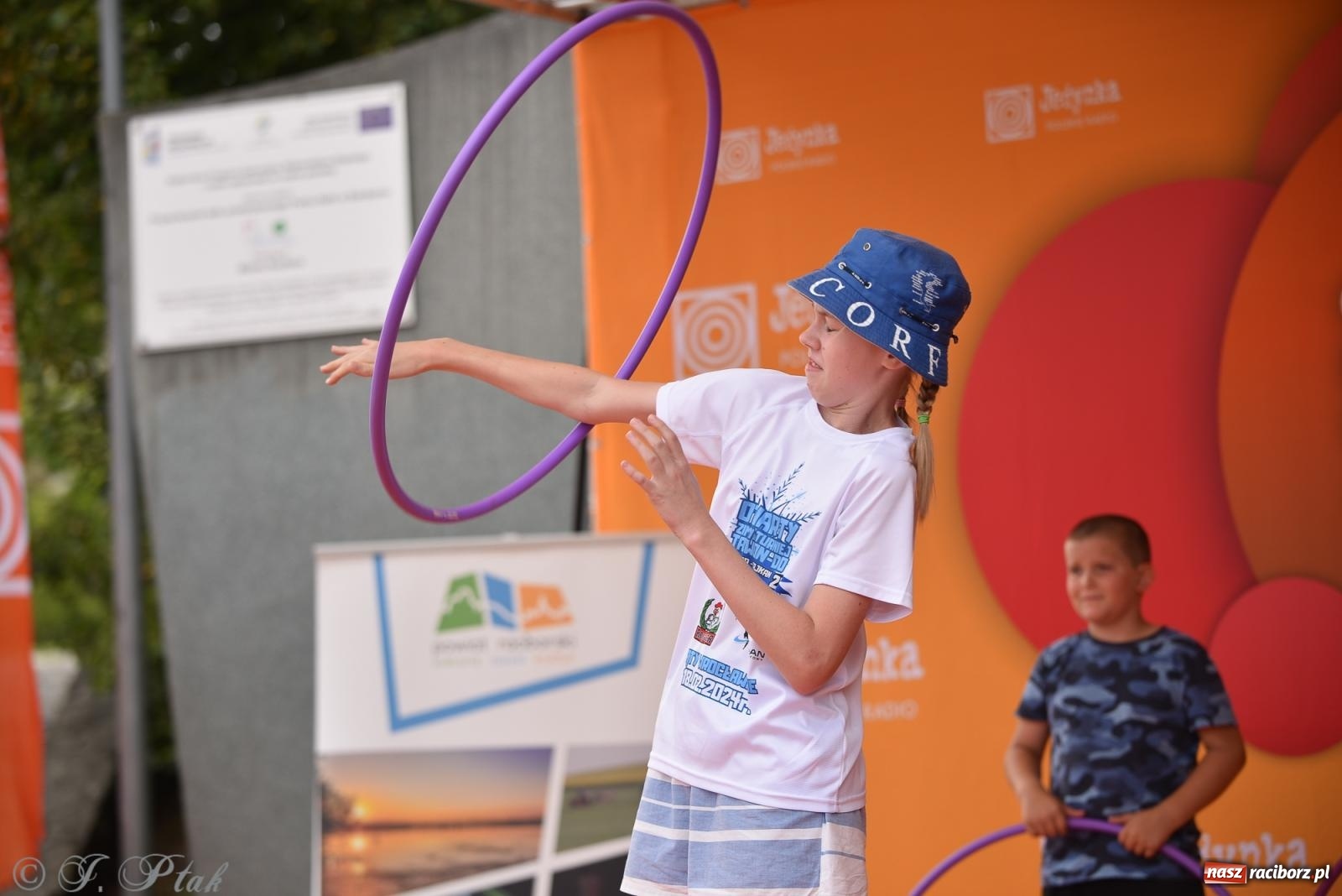 Zdjęcie w galerii na portalu naszraciborz.pl: Piknik Rodzinny Lato z Radiem w Parku im. Miasta Roth [FOTO] wiadomości z regionu