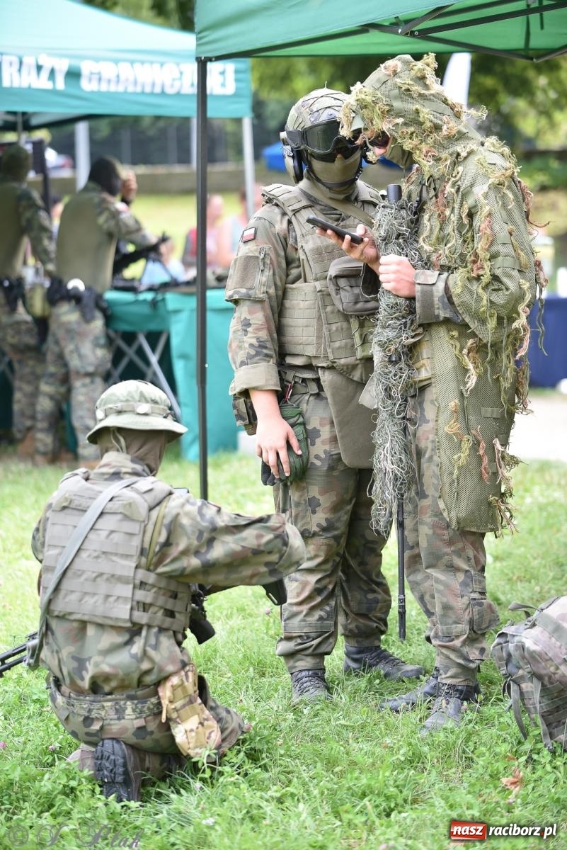Zdjęcie w galerii na portalu naszraciborz.pl: Piknik Rodzinny Lato z Radiem w Parku im. Miasta Roth [FOTO] wiadomości z regionu
