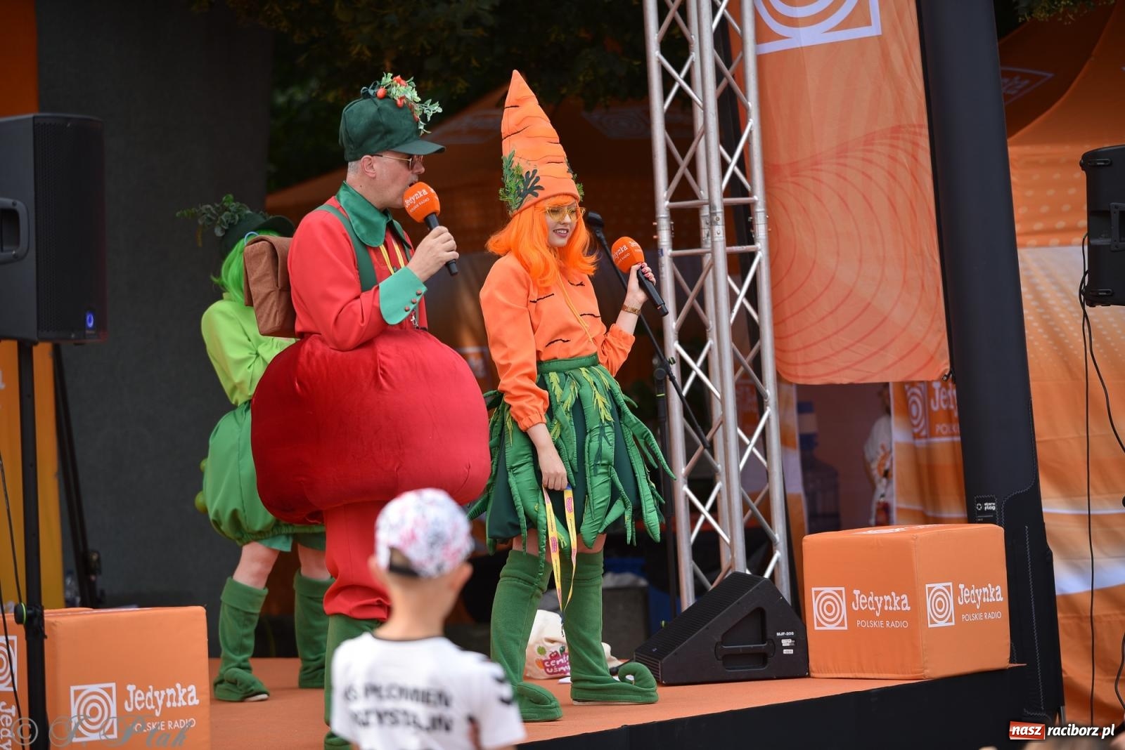 Zdjęcie w galerii na portalu naszraciborz.pl: Piknik Rodzinny Lato z Radiem w Parku im. Miasta Roth [FOTO] wiadomości z regionu