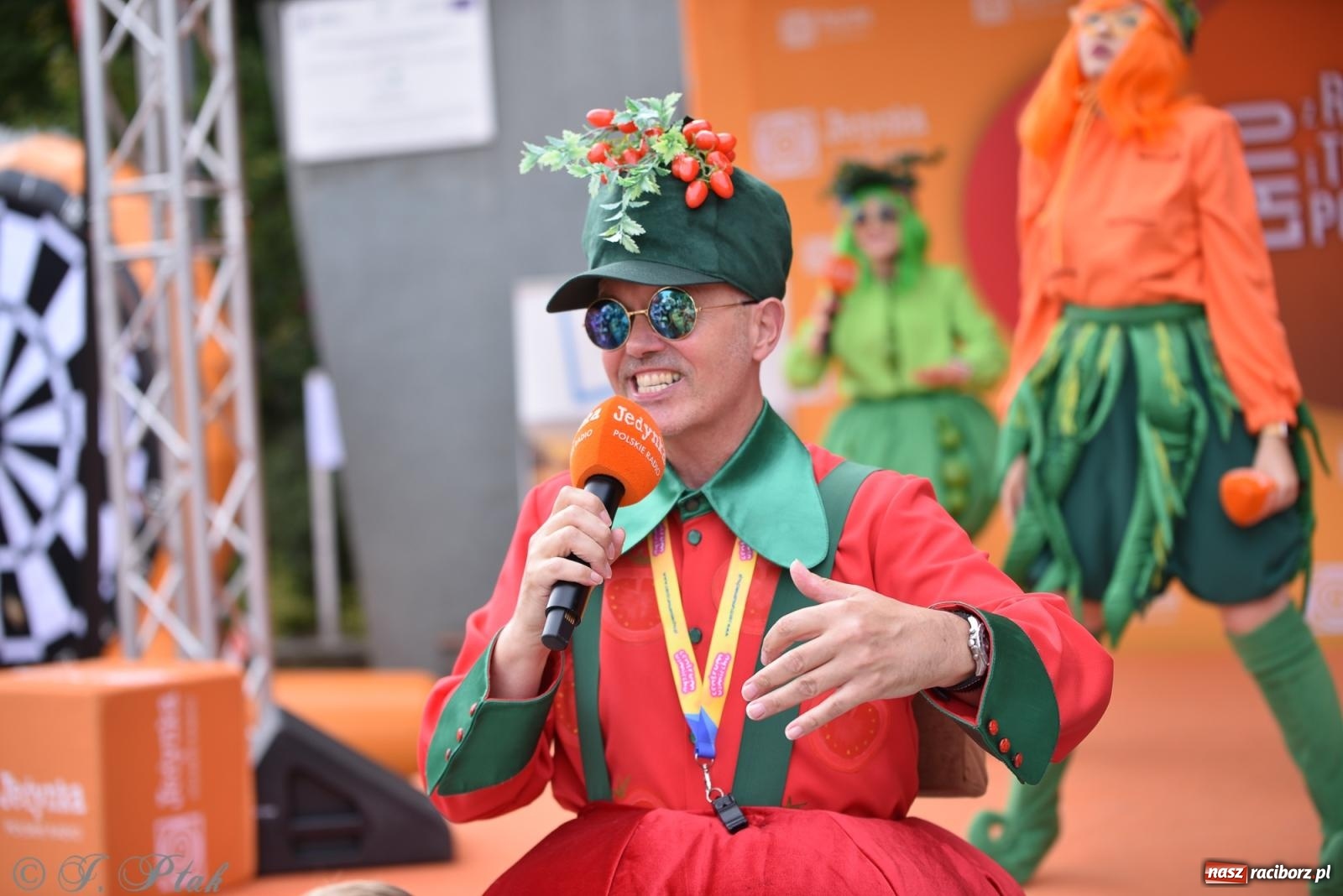 Zdjęcie w galerii na portalu naszraciborz.pl: Piknik Rodzinny Lato z Radiem w Parku im. Miasta Roth [FOTO] wiadomości z regionu