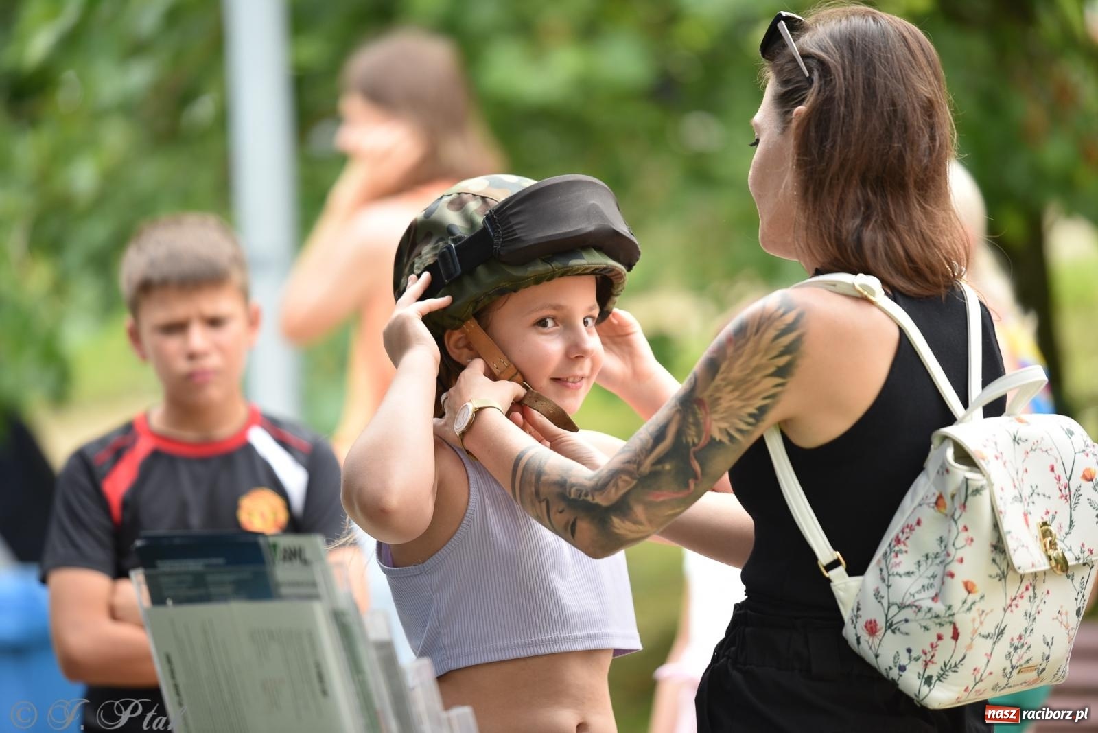 Zdjęcie w galerii na portalu naszraciborz.pl: Piknik Rodzinny Lato z Radiem w Parku im. Miasta Roth [FOTO] wiadomości z regionu