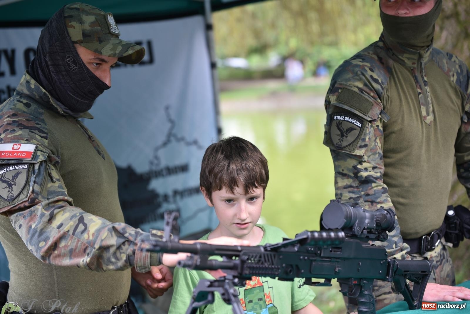 Zdjęcie w galerii na portalu naszraciborz.pl: Piknik Rodzinny Lato z Radiem w Parku im. Miasta Roth [FOTO] wiadomości z regionu