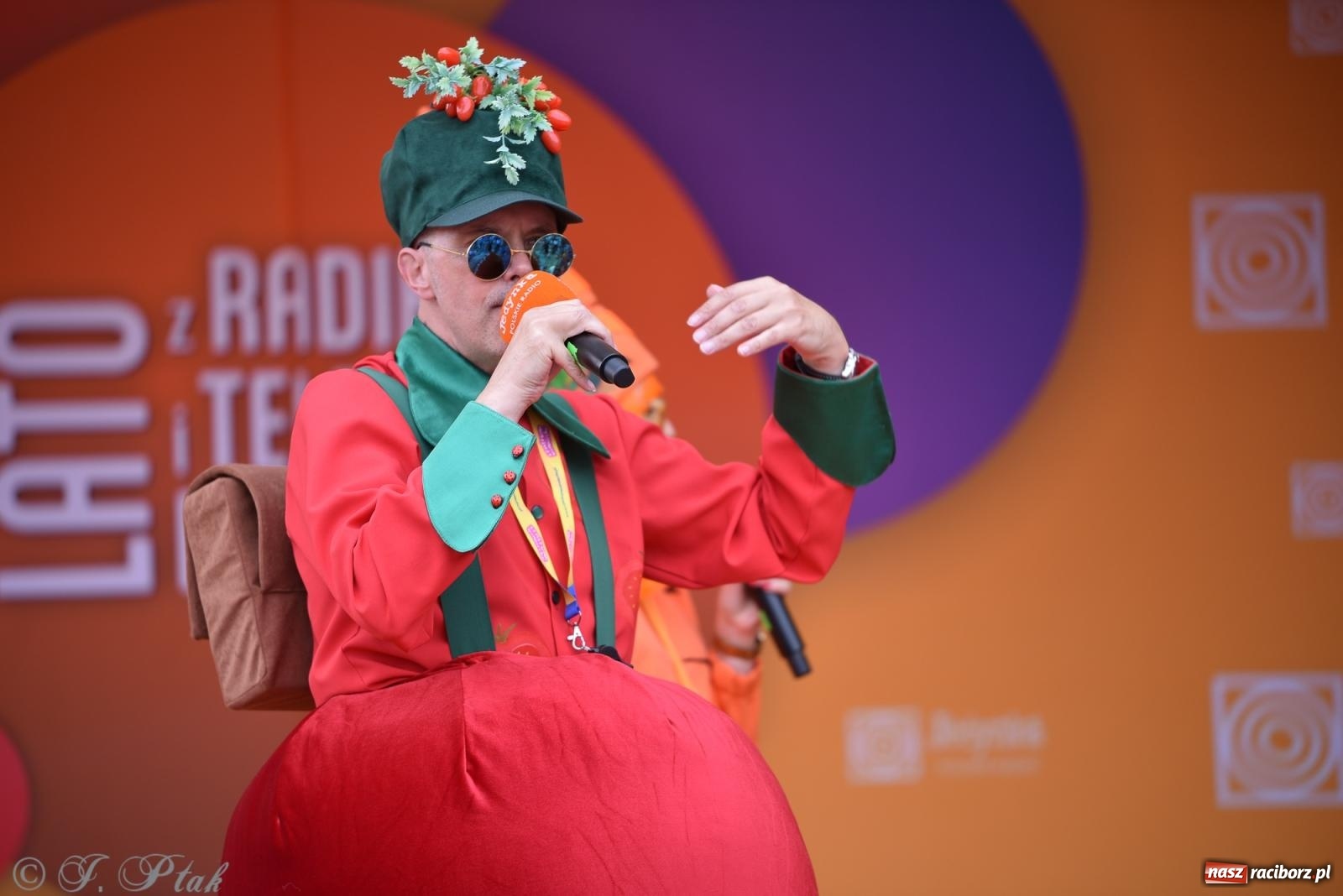 Zdjęcie w galerii na portalu naszraciborz.pl: Piknik Rodzinny Lato z Radiem w Parku im. Miasta Roth [FOTO] wiadomości z regionu