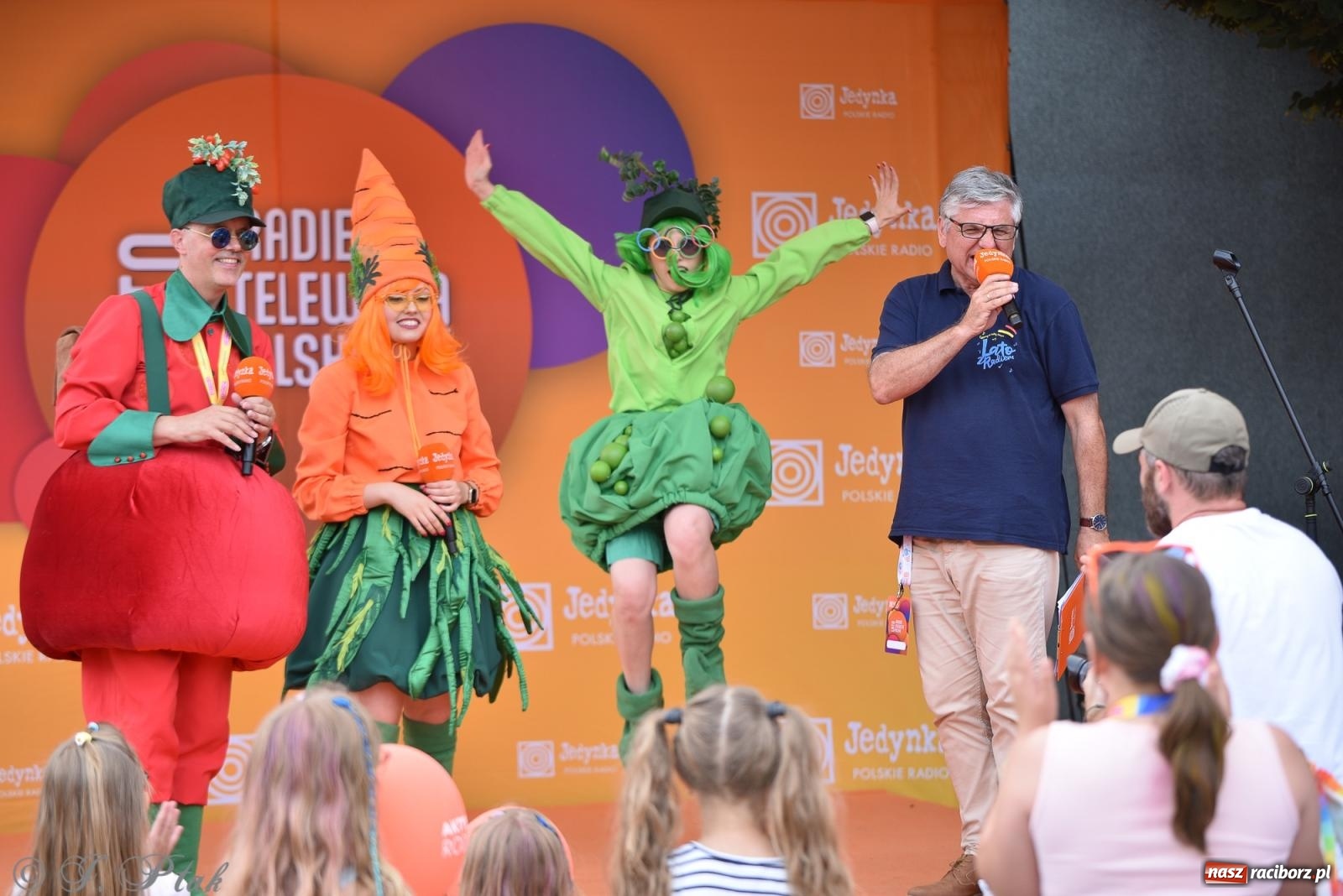 Zdjęcie w galerii na portalu naszraciborz.pl: Piknik Rodzinny Lato z Radiem w Parku im. Miasta Roth [FOTO] wiadomości z regionu
